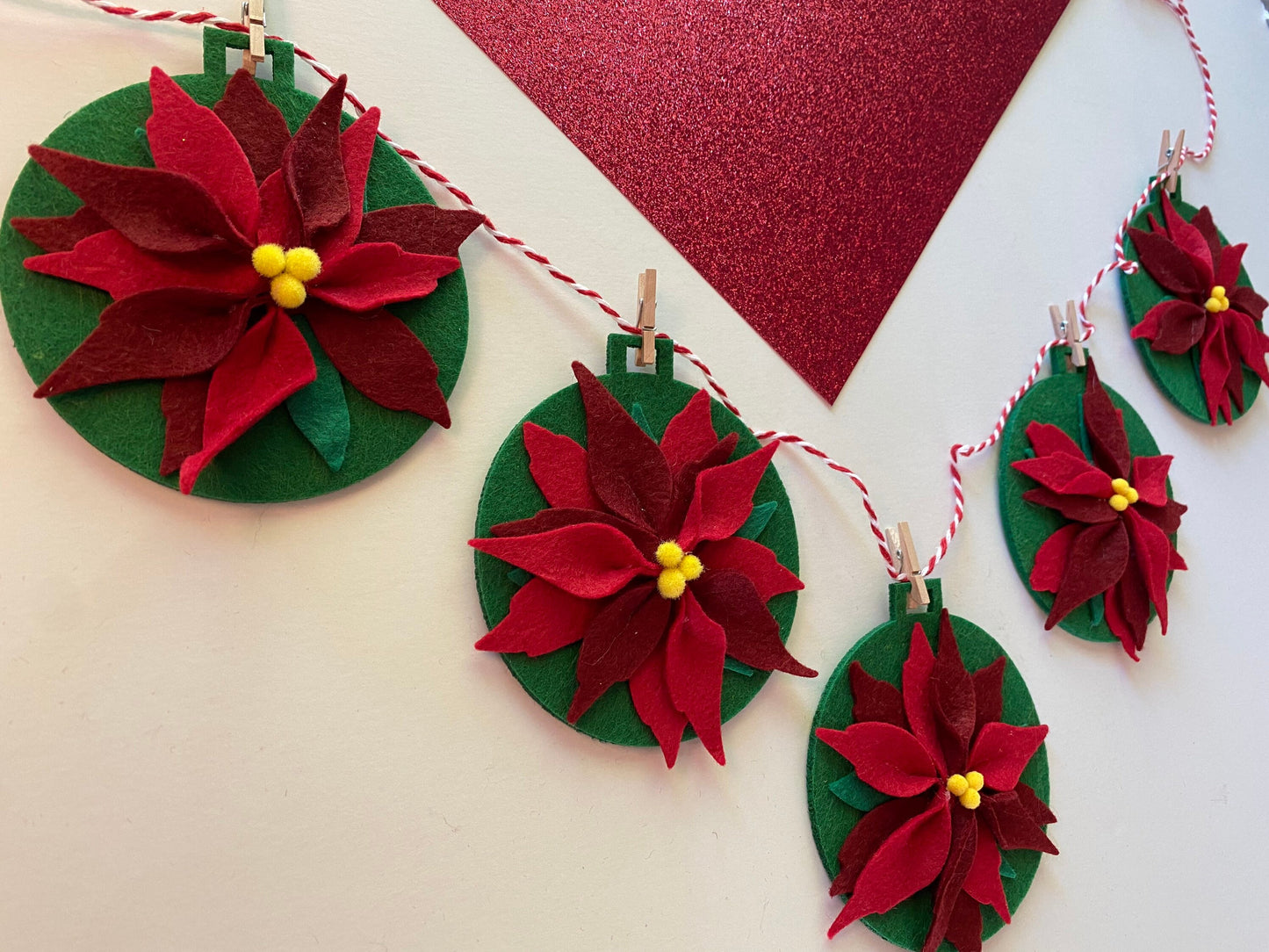 Felt Poinsettia Flower Christmas Holiday Ornament Garland Banner Bunting Wall Hanging Decoration for December