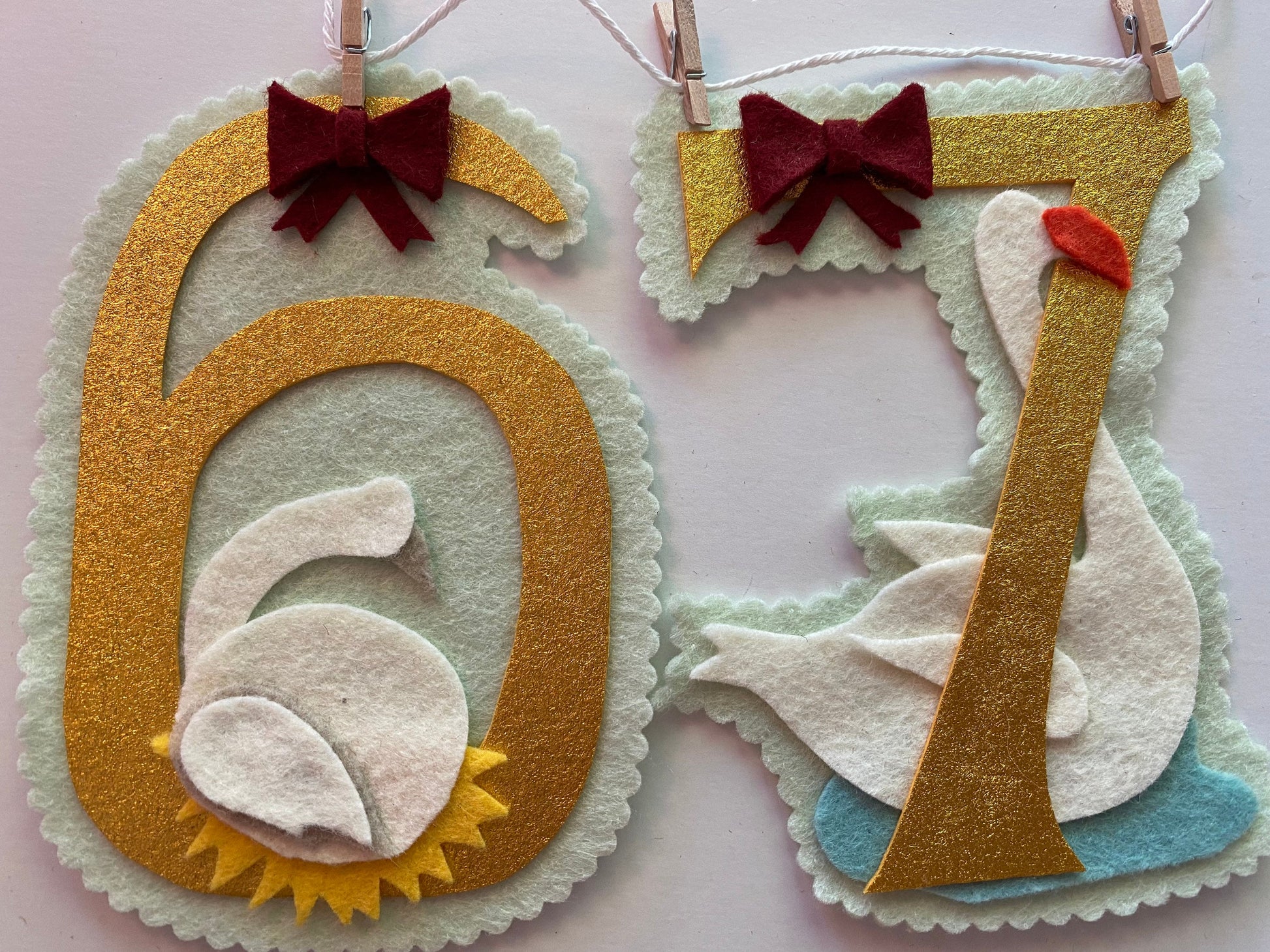 Twelve Days of Christmas Song Banner Garland Bunting Wall Hanging Decoration for December