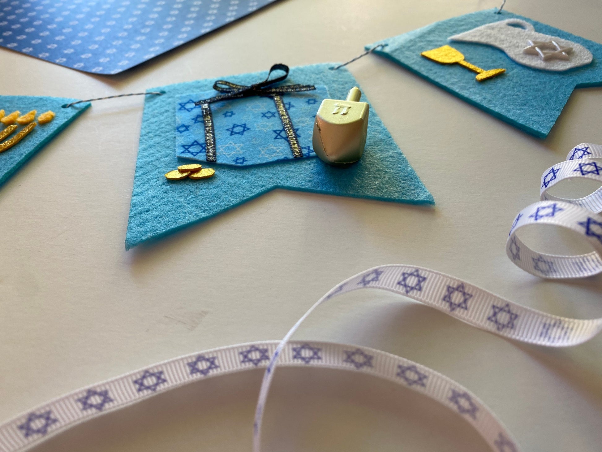 Hanukkah Felt Banner Garland Bunting Wall Hanging Decoration for December Jewish Holiday