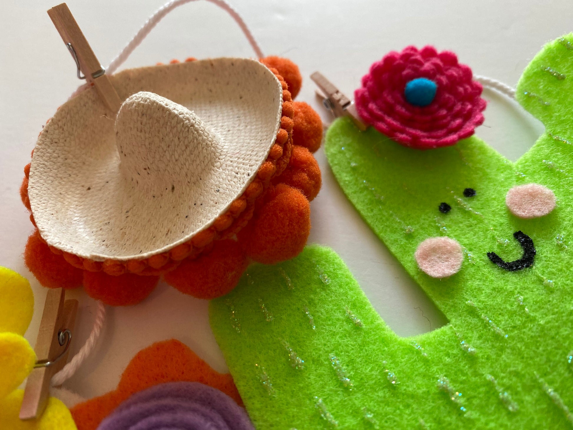 Cinco de Mayo Mexican Holiday Banner, Cactus Garland, Spanish Llama Bunting Wall Hanging for Party Decoration