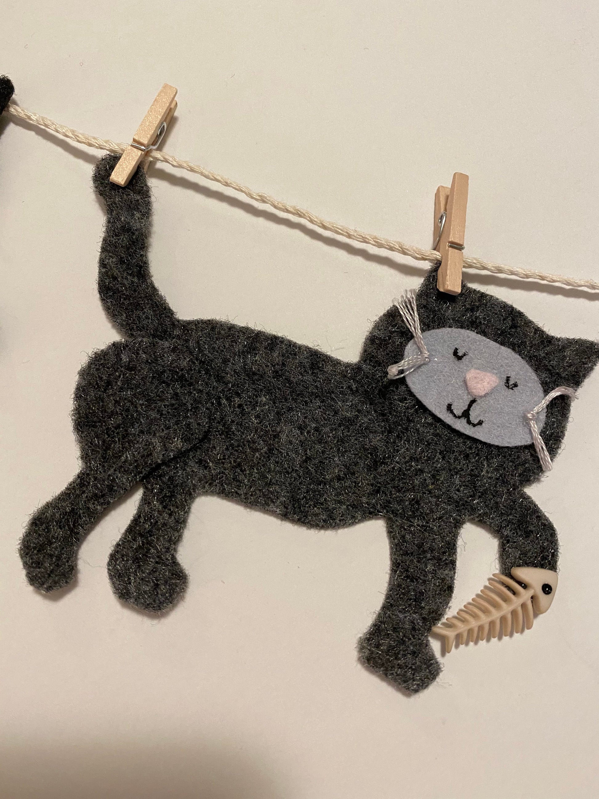 Cat Banner, Miniature Felt Kitten Garland, Feline Wall Hanging Decoration