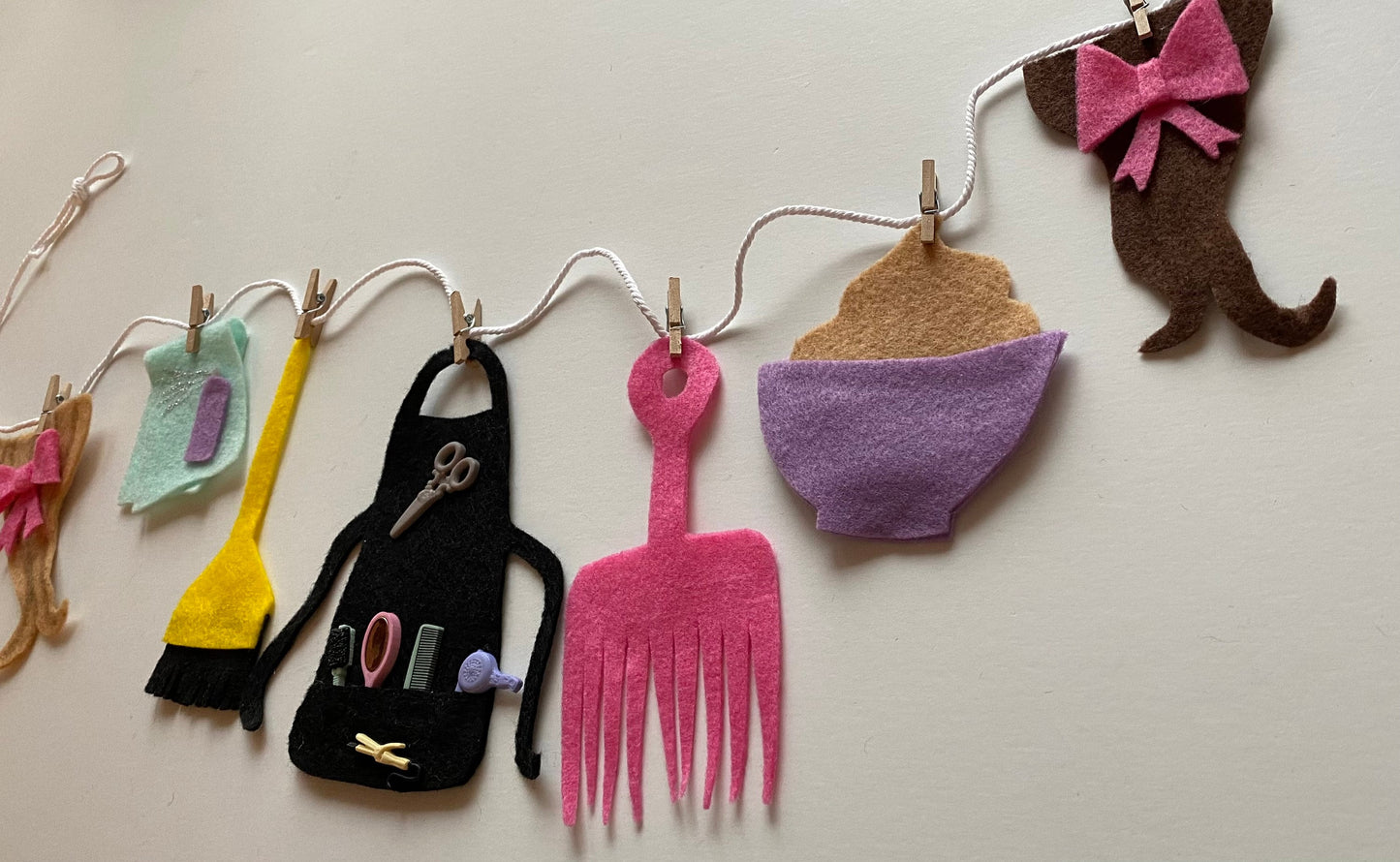 Hairdresser Banner, Haircutter Garland, Gift for Stylist, Colorist Wall Hanging Decoration