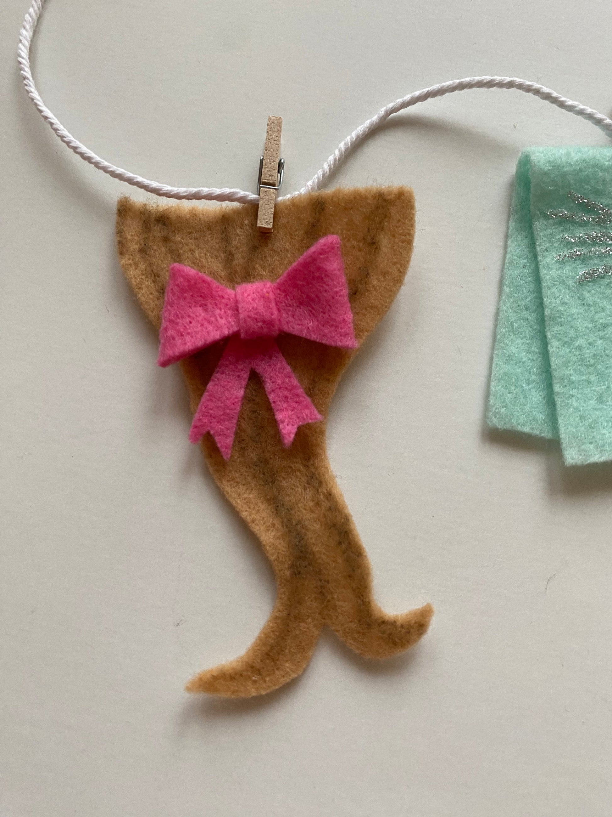 Hairdresser Banner, Haircutter Garland, Gift for Stylist, Colorist Wall Hanging Decoration