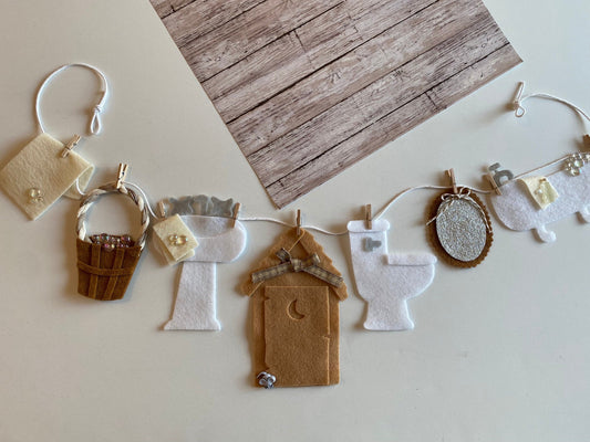 Bathroom Miniature Felt Banner, Outhouse Garland, Toilet Room Wall Hanging, Bathtub Clothesline for the Restroom Decoration