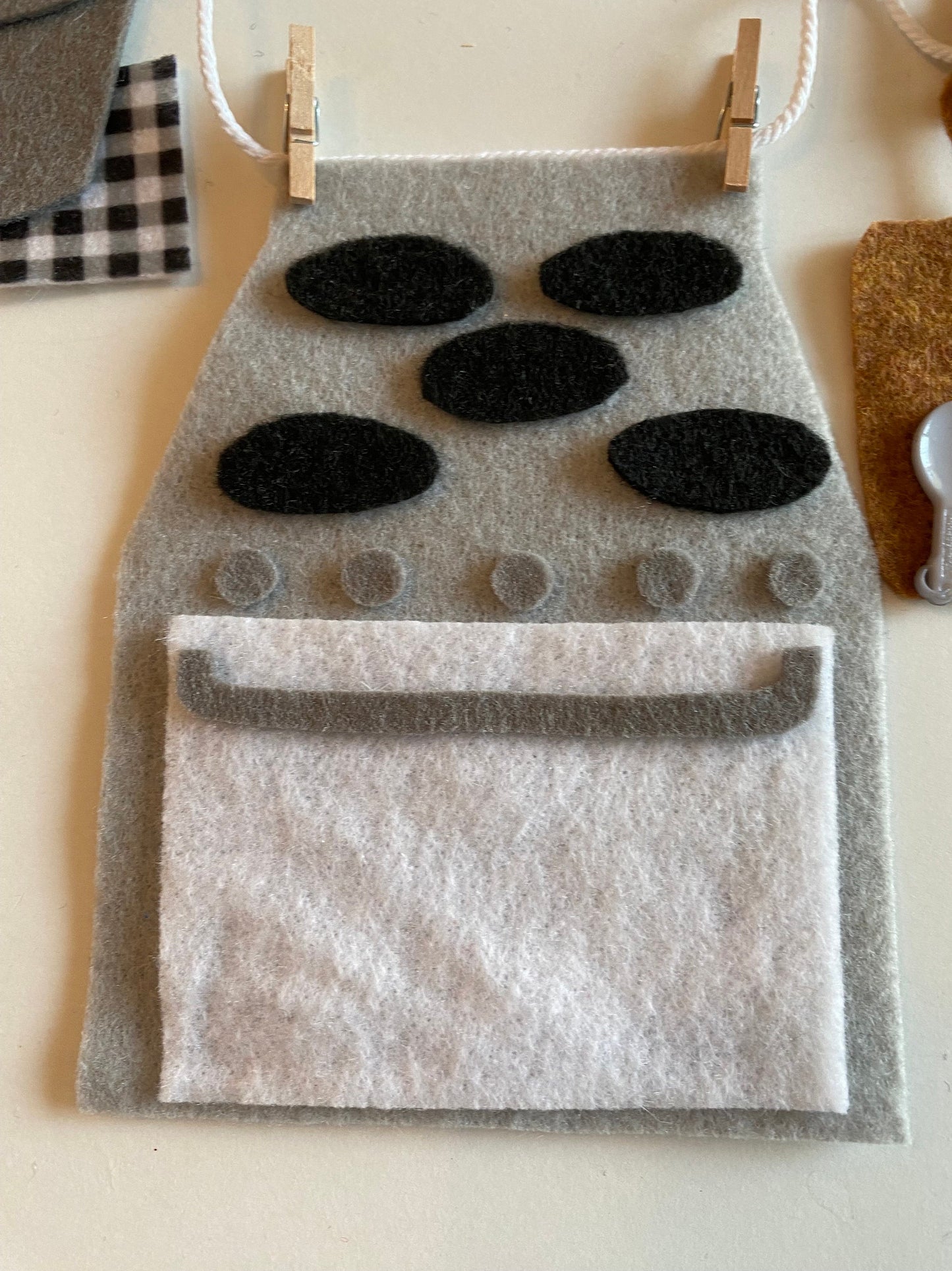 Kitchen Appliances Miniature Felt Clothesline Banner, Cooking Bunting, Baking Garland, Wall Hanging Decoration