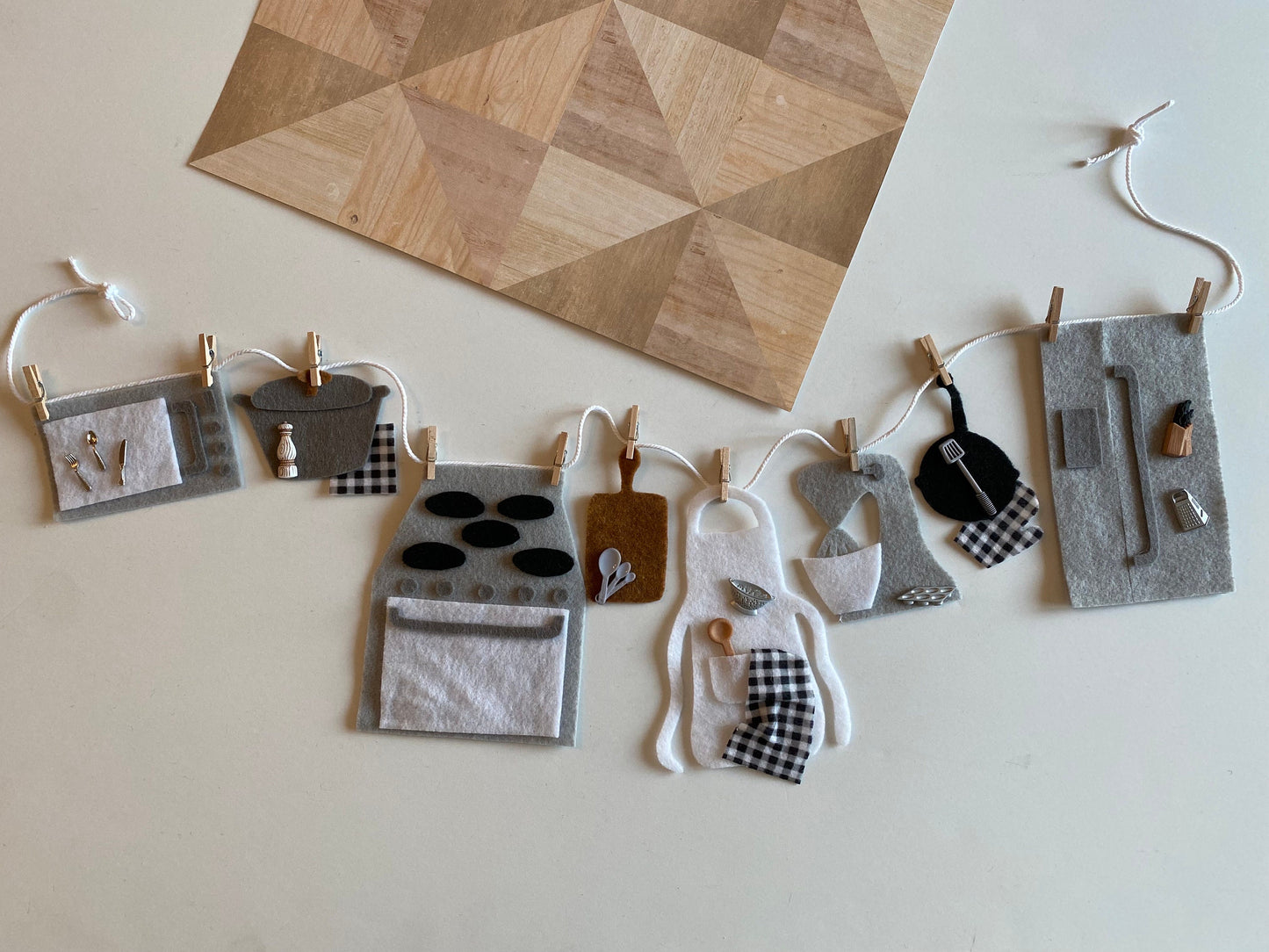 Kitchen Appliances Miniature Felt Clothesline Banner, Cooking Bunting, Baking Garland, Wall Hanging Decoration