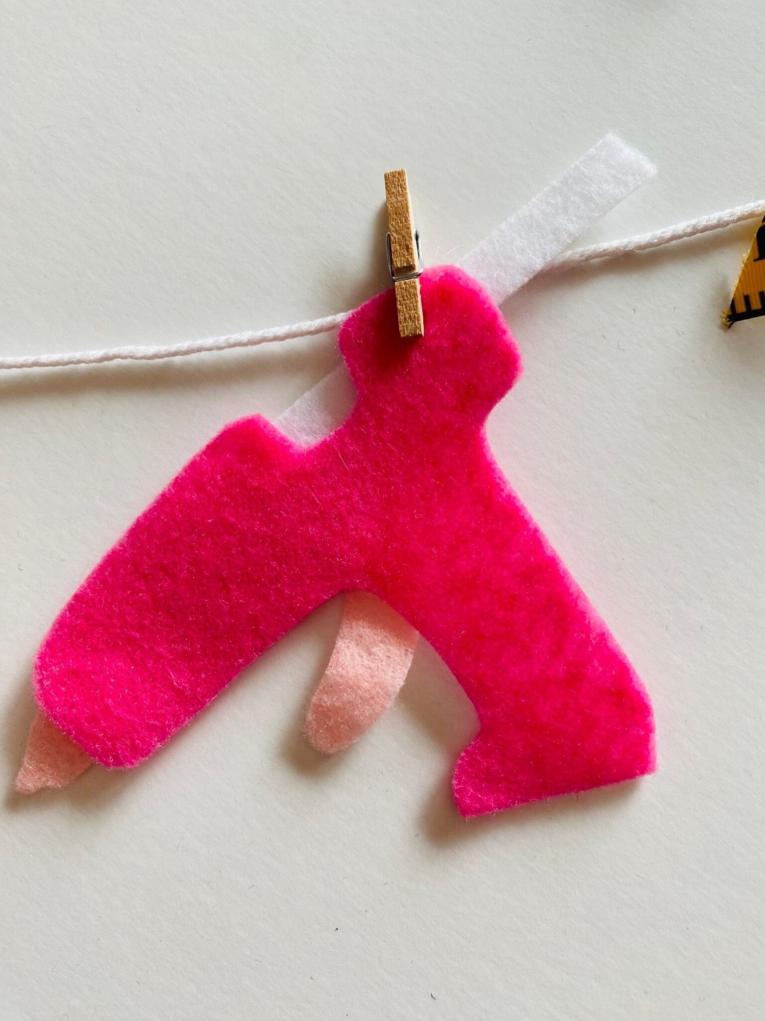 Crafting Banner, Miniature Felt Craft-Lovers Garland, Crafters Bunting, Wall Hanging Decoration for Craft or Sewing Room