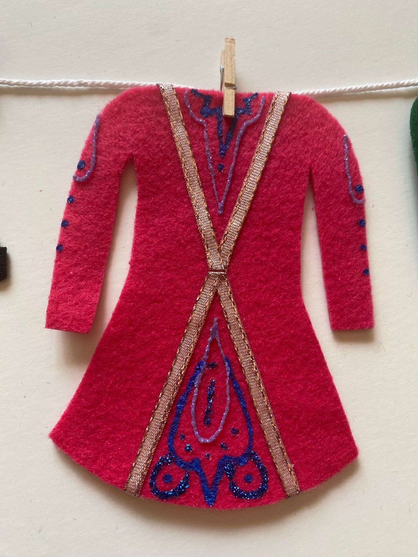 Irish Step Dancing Miniature Felt Clothesline Banner, Dancers Garland, Costume Bunting, Wall Hanging Decoration for Gift or Studio Decor