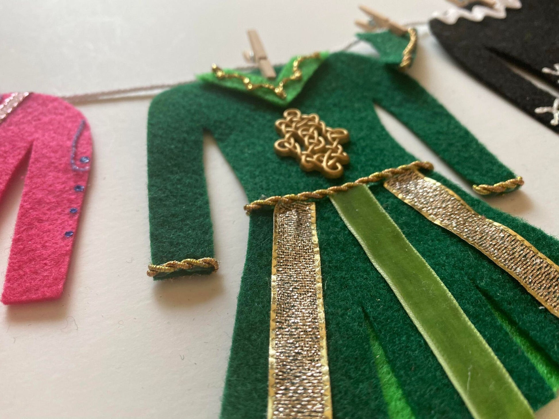 Irish Step Dancing Miniature Felt Clothesline Banner, Dancers Garland, Costume Bunting, Wall Hanging Decoration for Gift or Studio Decor