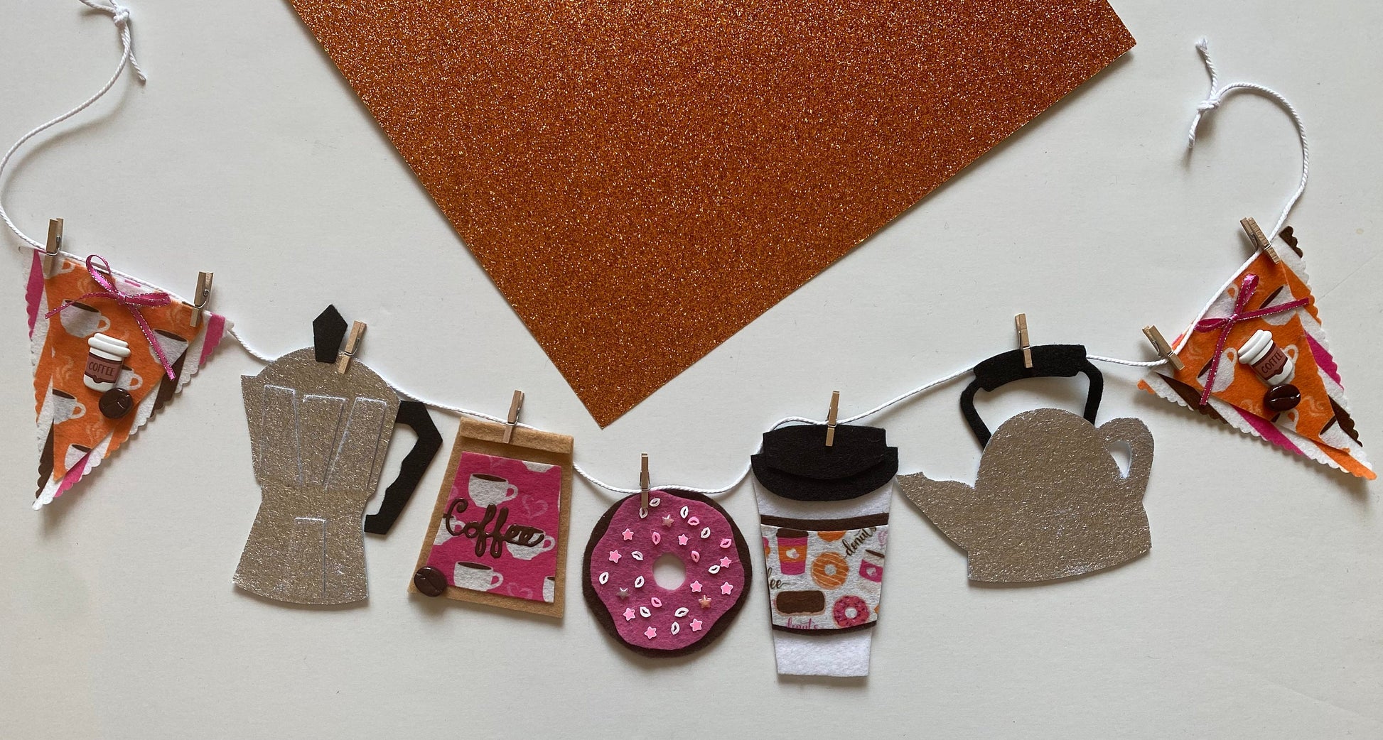 Coffee Lovers Banner, Miniature Felt Garland, Coffee Bean Bunting, Coffee Bar Wall Hanging Decoration