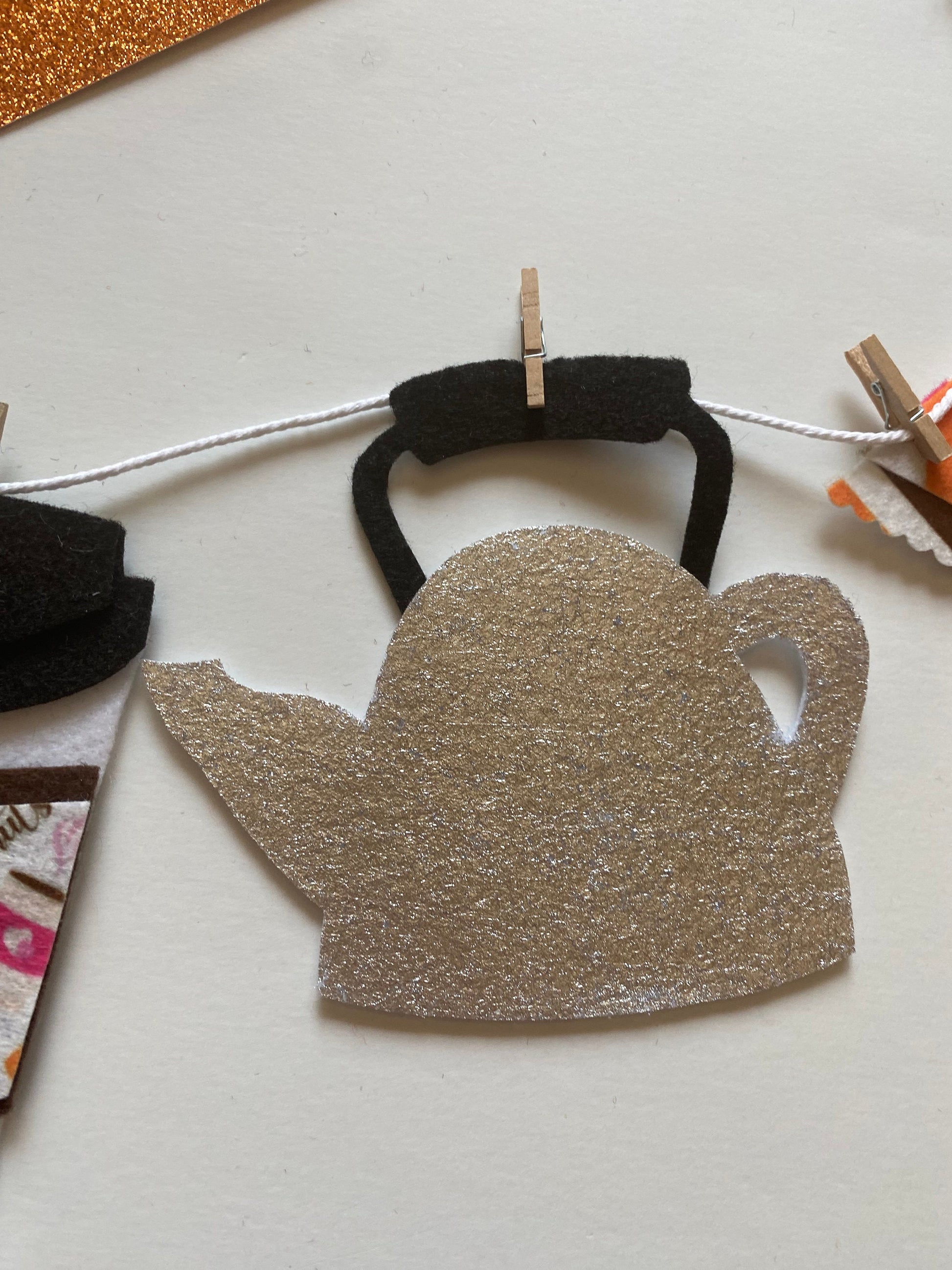 Coffee Lovers Banner, Miniature Felt Garland, Coffee Bean Bunting, Coffee Bar Wall Hanging Decoration