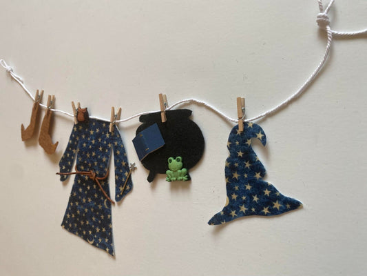 Wizard's Laundry Clothesline, Miniature Felt Banner, Warlock Bunting, Merlin's Costume Garland, Wall Hanging Decoration
