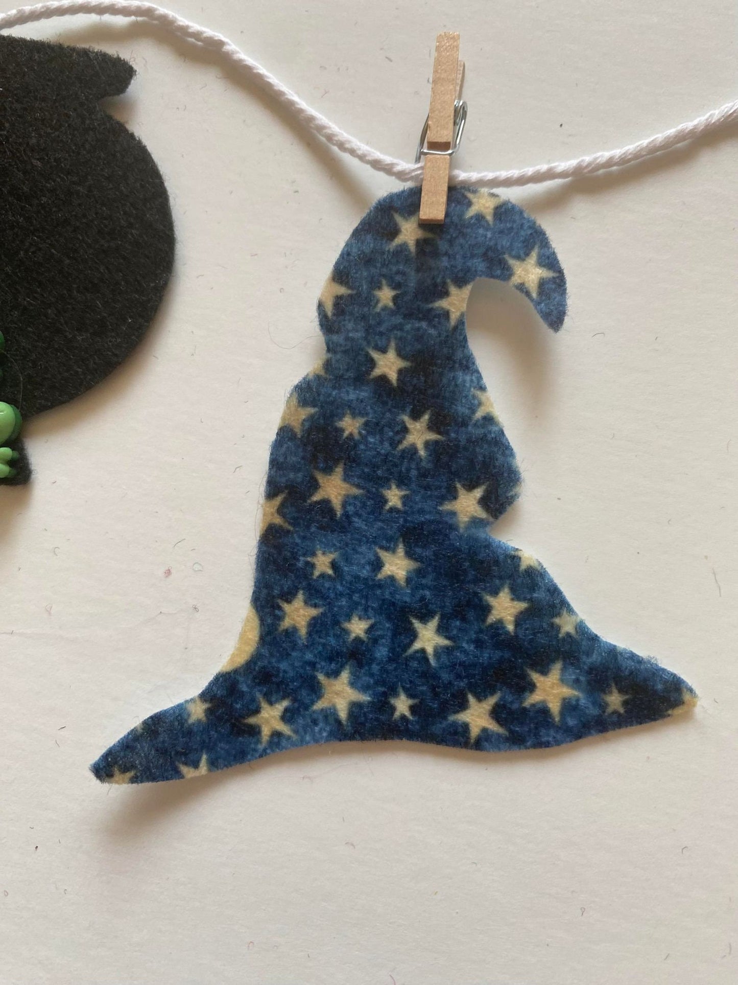 Wizard's Laundry Clothesline, Miniature Felt Banner, Warlock Bunting, Merlin's Costume Garland, Wall Hanging Decoration