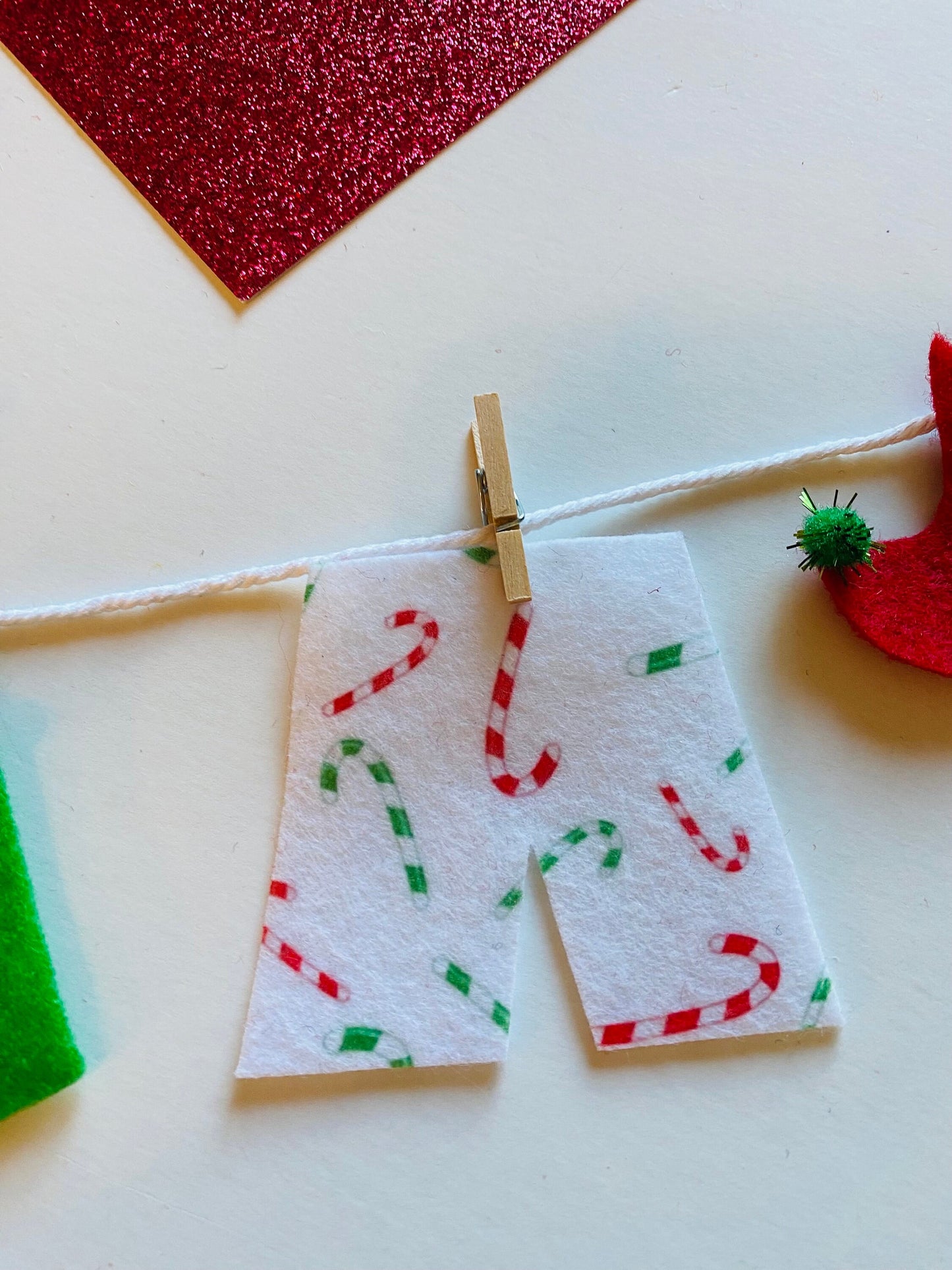 Elf Laundry Clothesline Christmas Decoration