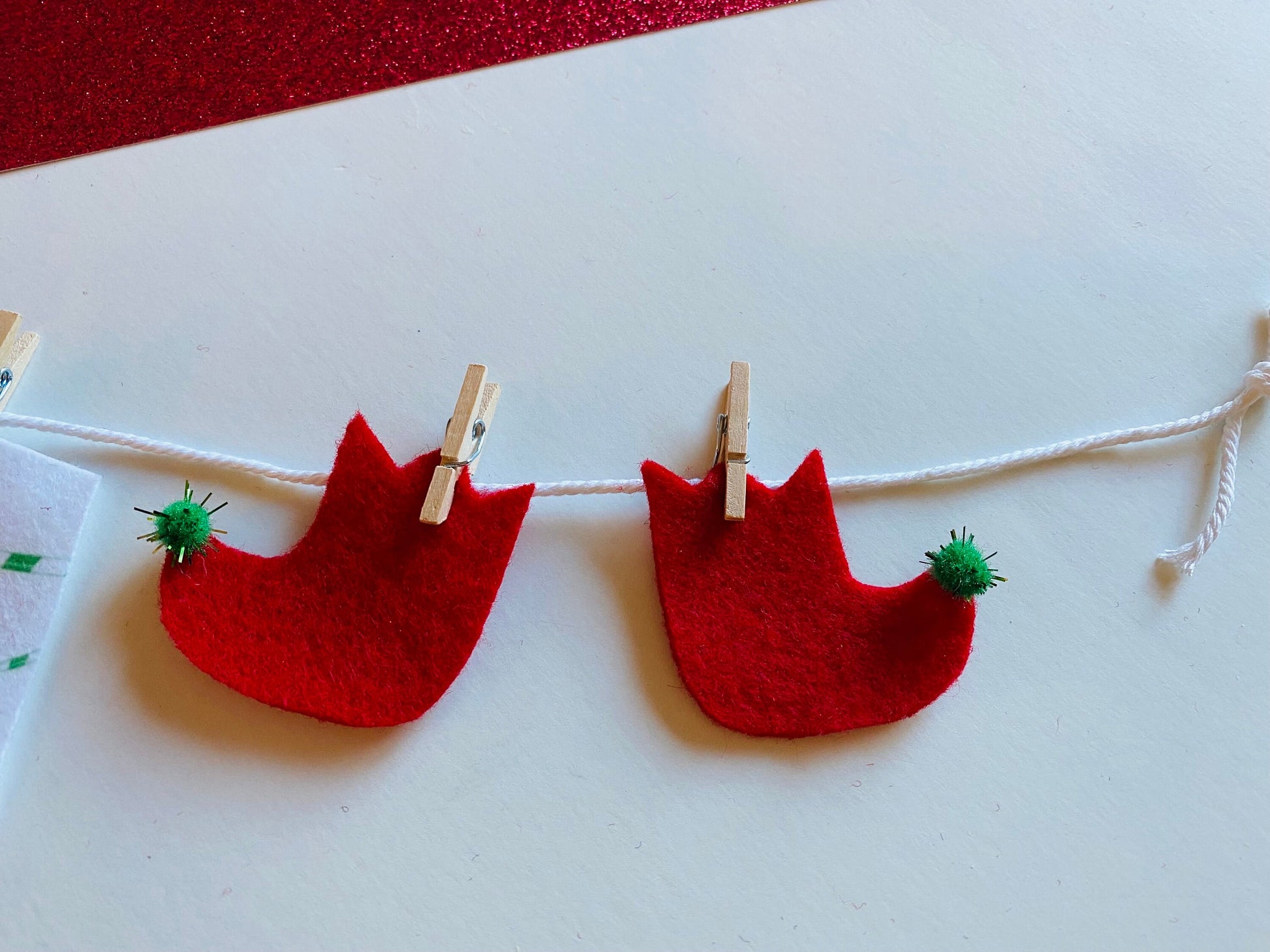 Elf Laundry Clothesline Christmas Decoration