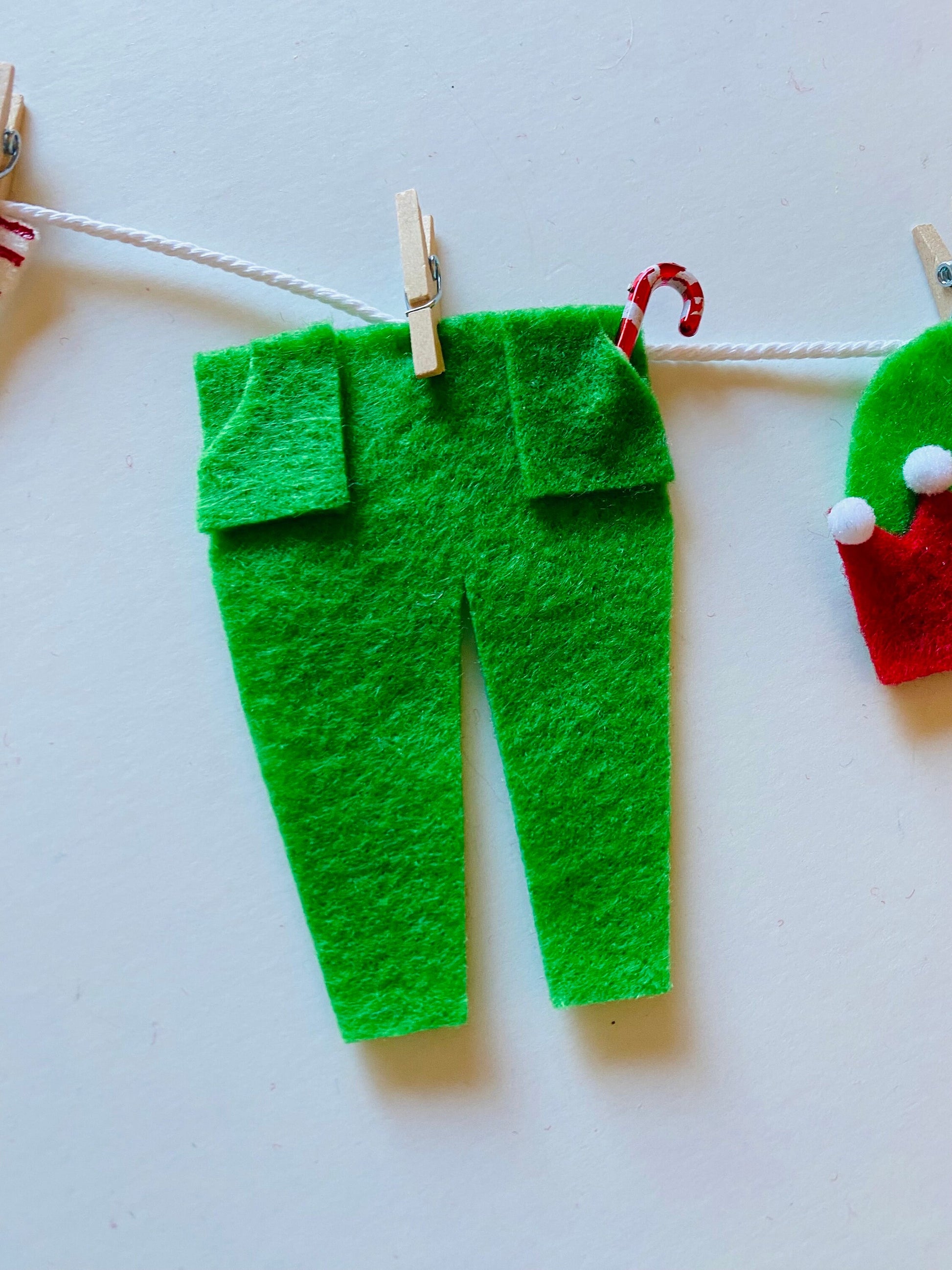 Elf Laundry Clothesline Christmas Decoration