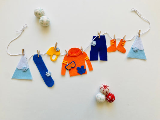 Snowboarding Miniature Felt Clothesline Banner, Winter Sports Garland, Bunting for Decoration
