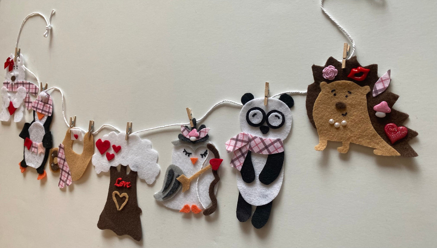 Winter Animals Banner Valentine’s Arctic Garland February Bunting Wall Hanging Decoration