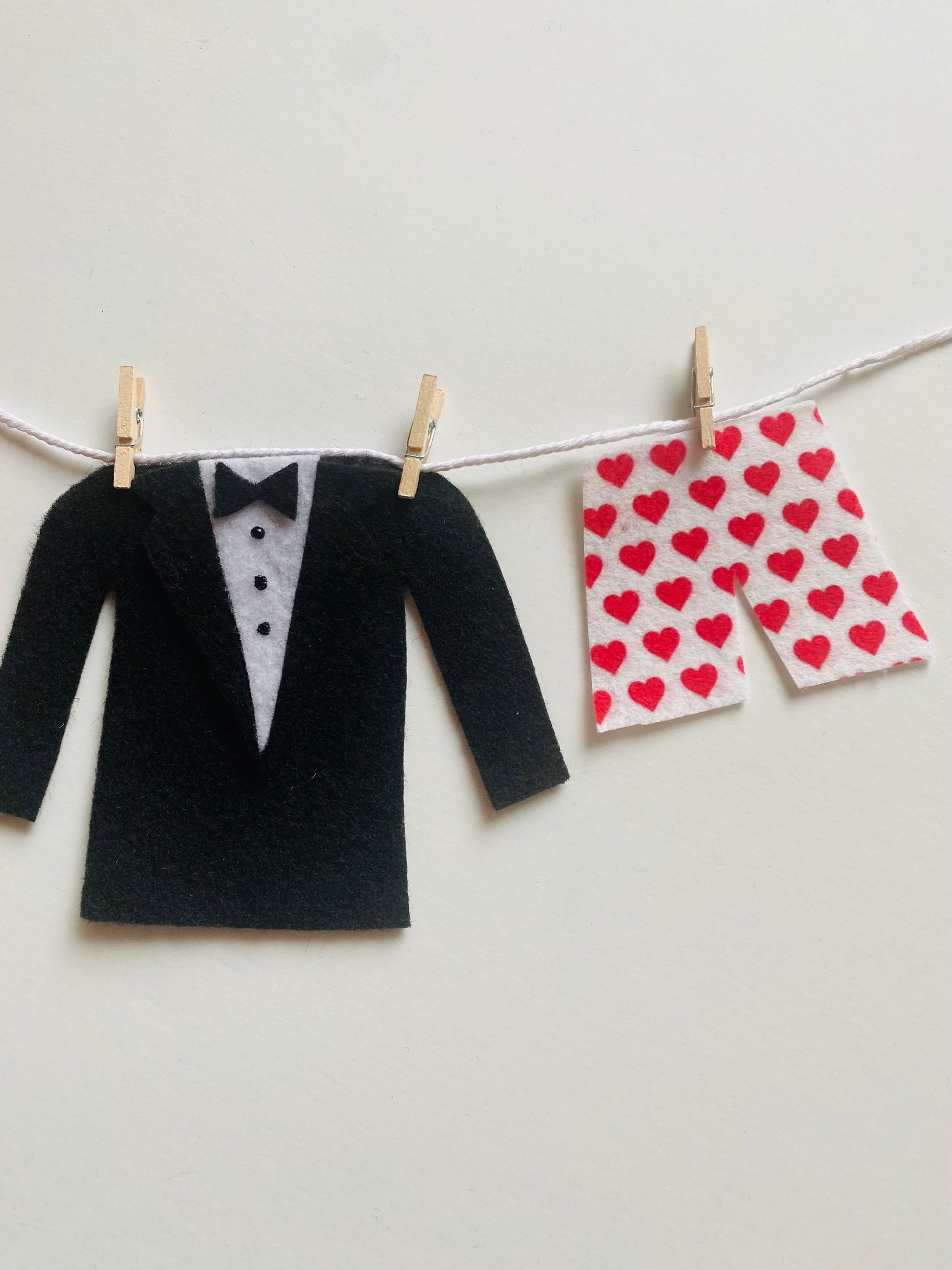 Valentine's Day Date Miniature Felt Clothesline Banner, February Wall Hanging, Garland, Home Decoration