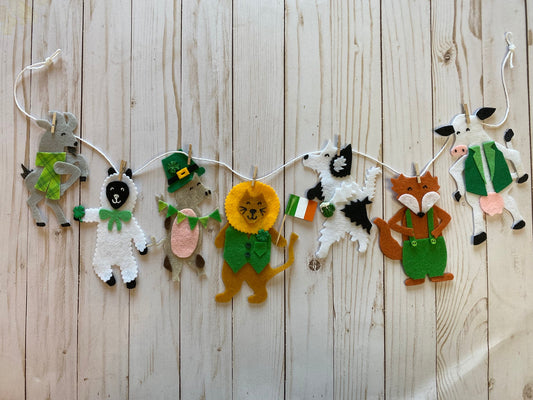 St. Patrick’s Day Animals Banner March Garland Farm Animals Bunting Wall Hanging Decoration