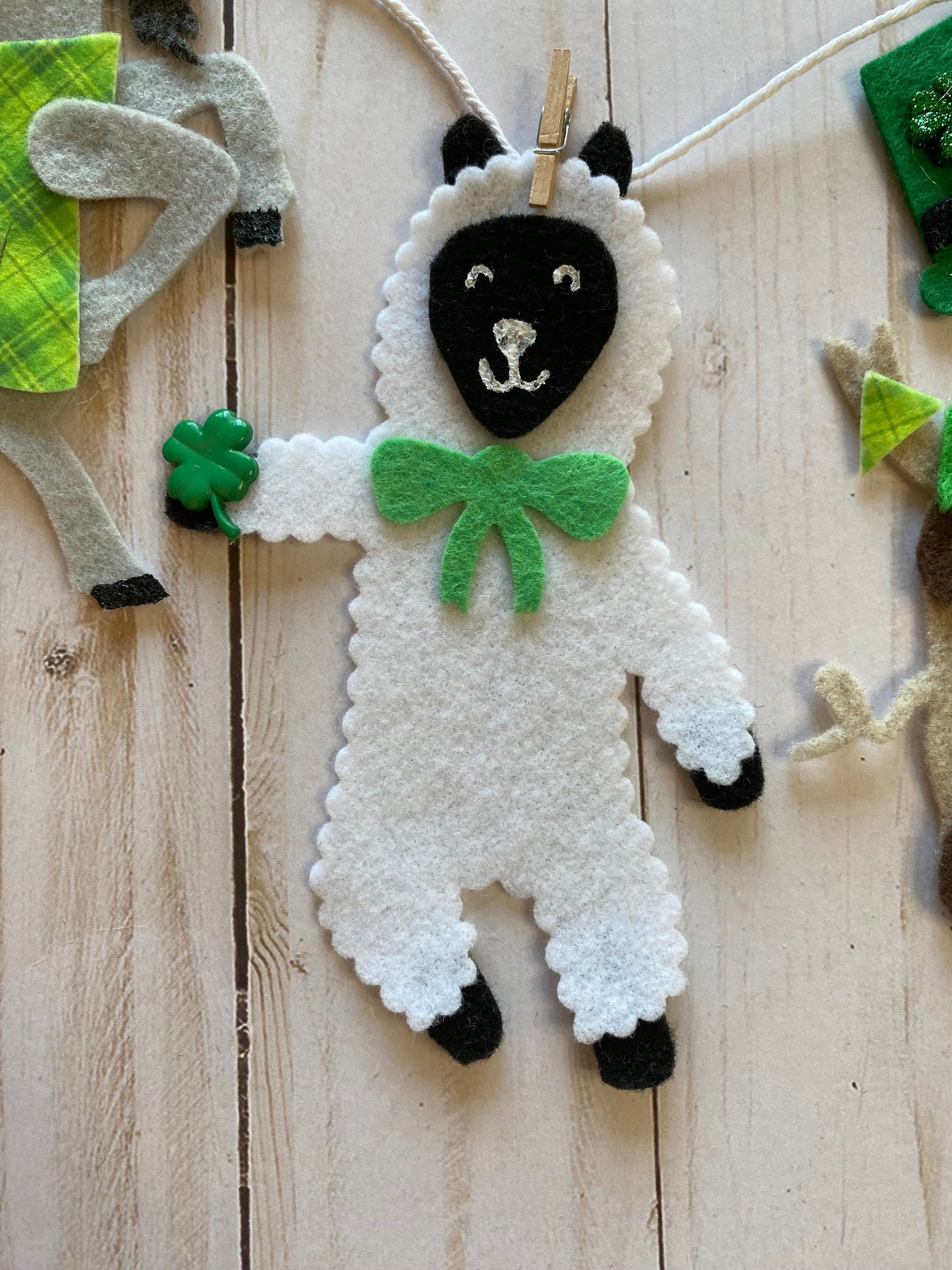 St. Patrick’s Day Animals Banner March Garland Farm Animals Bunting Wall Hanging Decoration