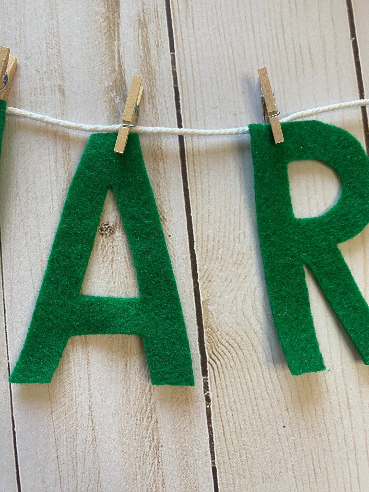 March Monthly Banner, Lion & Lamb Garland, Bulletin Board Decoration