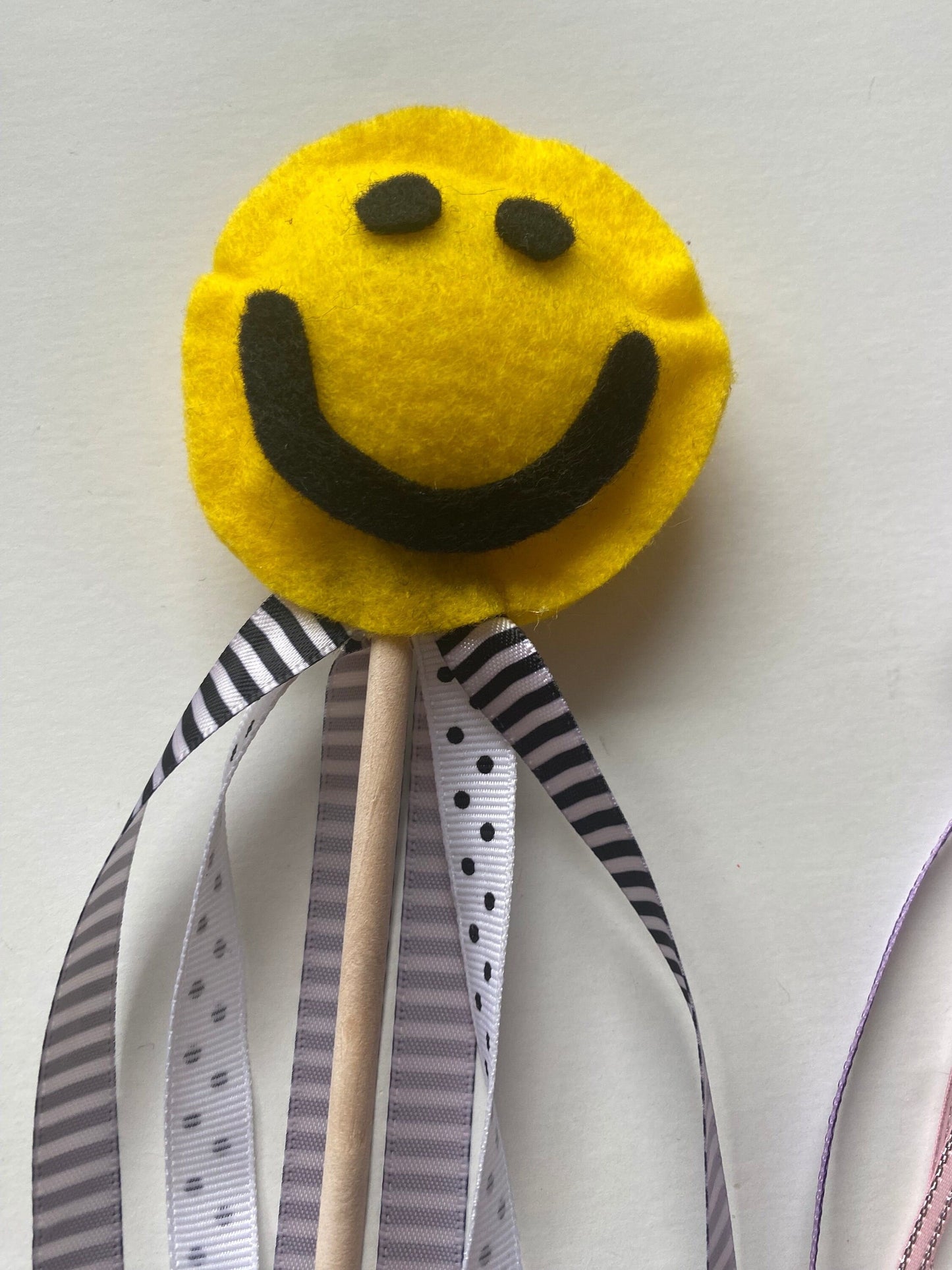 Felt Wand Toys for Kids, Ribbon Twirlers for Children