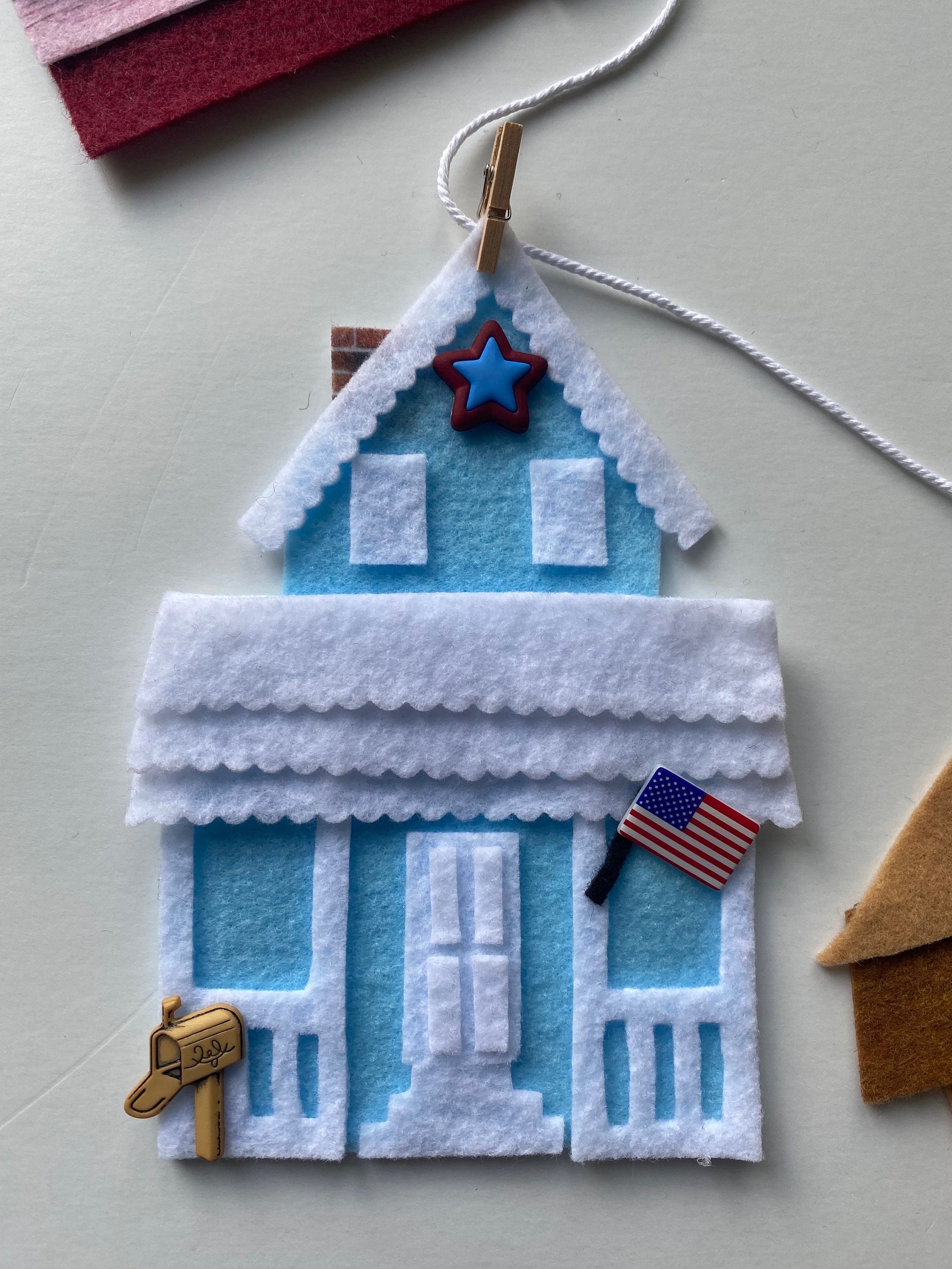 Patriotic Town Felt Banner, 4th of July Parade Garland, Miniature Village Bunting, USA Wall Hanging Decoration for Independence Day