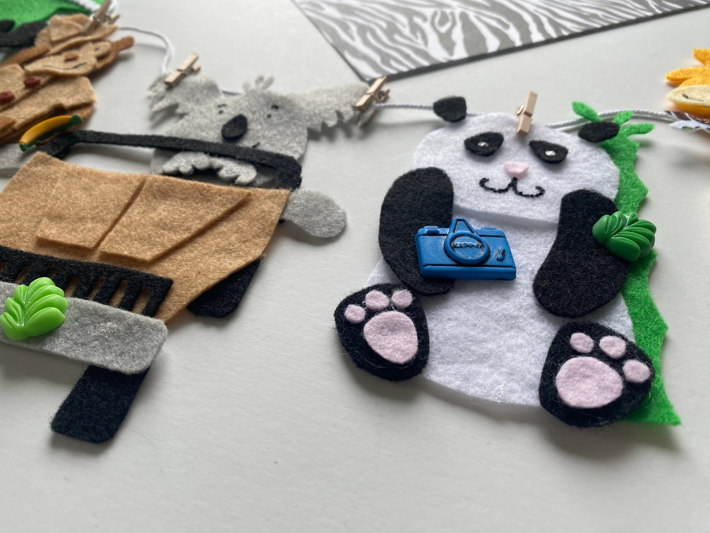 African Safari Animal Felt Banner, Jungle Safari Garland, Bunting, Nursery Wall Hanging, Party Decoration