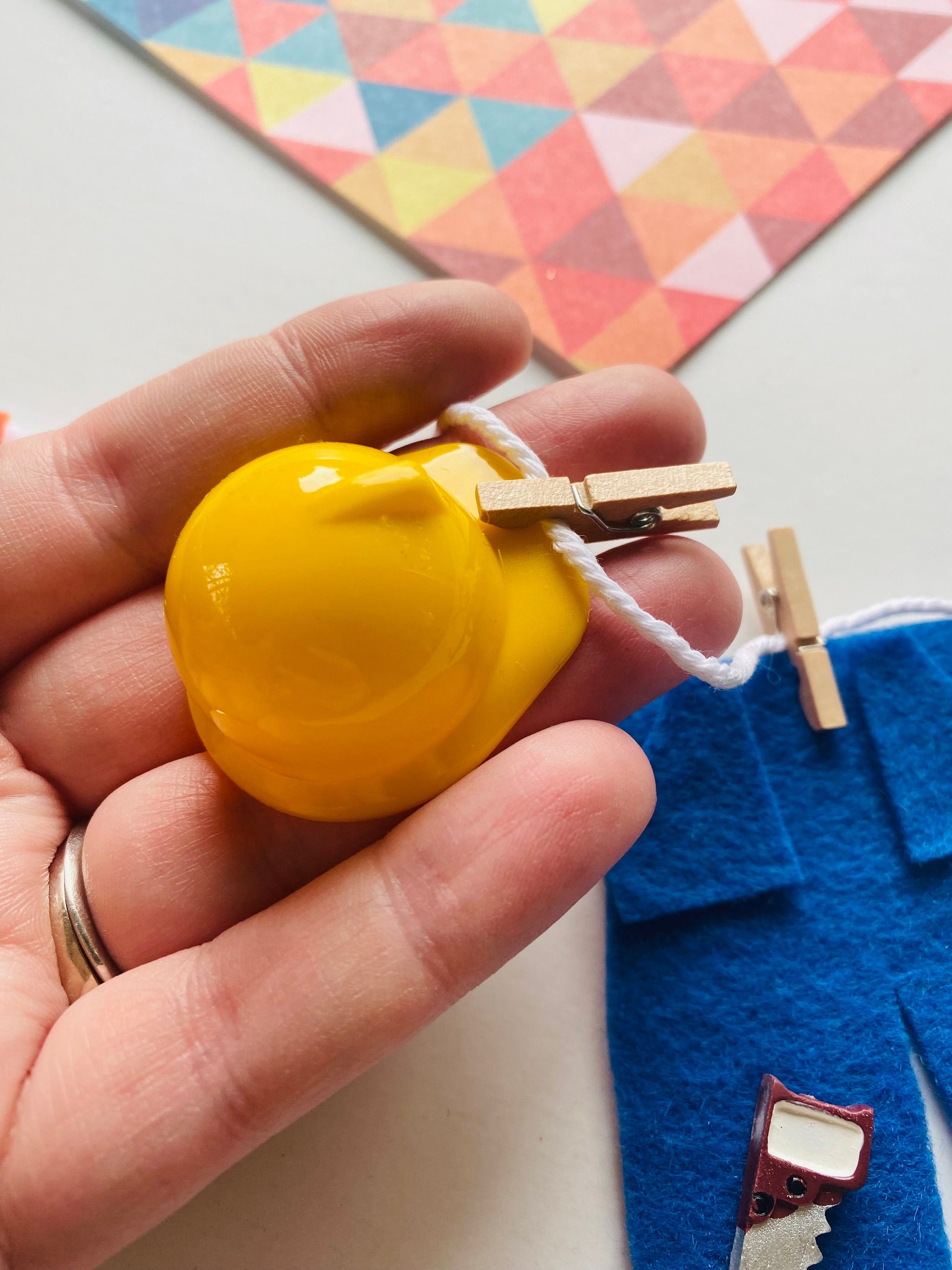 Construction Worker Miniature Felt Clothesline Banner, Work Zone Garland, Wall Hanging Party Decoration