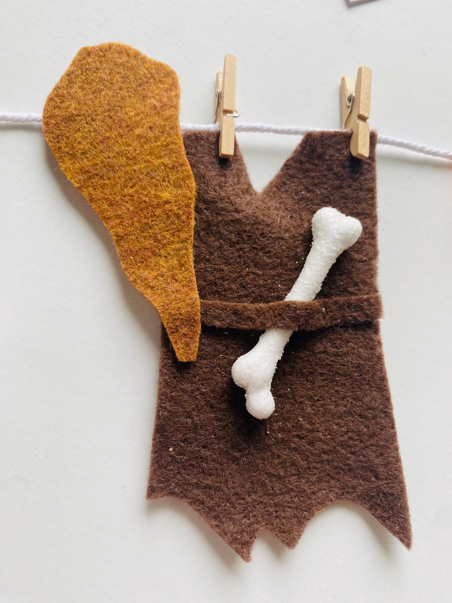 Cave Man & Woman Felt Banner, Dinosaur Garland, Volcano Bunting, Prehistoric Pennant, Wall Hanging Decoration for Parties