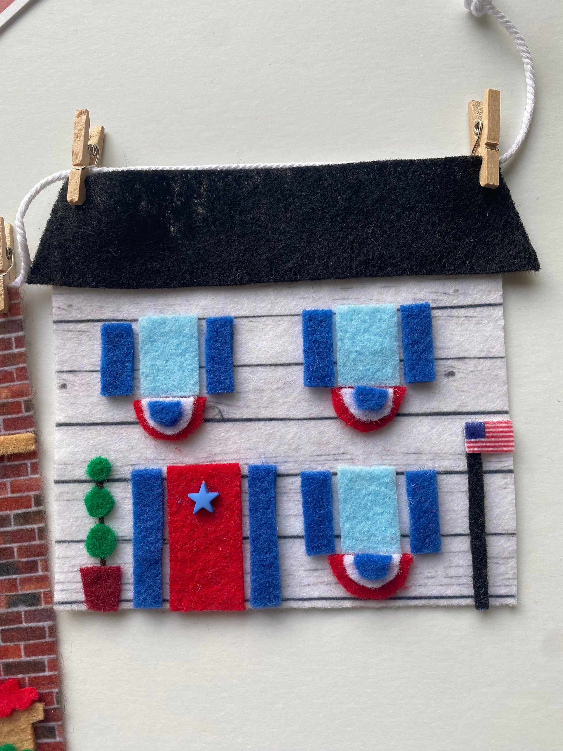 Patriotic Town Felt Banner, 4th of July Parade Garland, Miniature Village Bunting, USA Wall Hanging Decoration for Independence Day