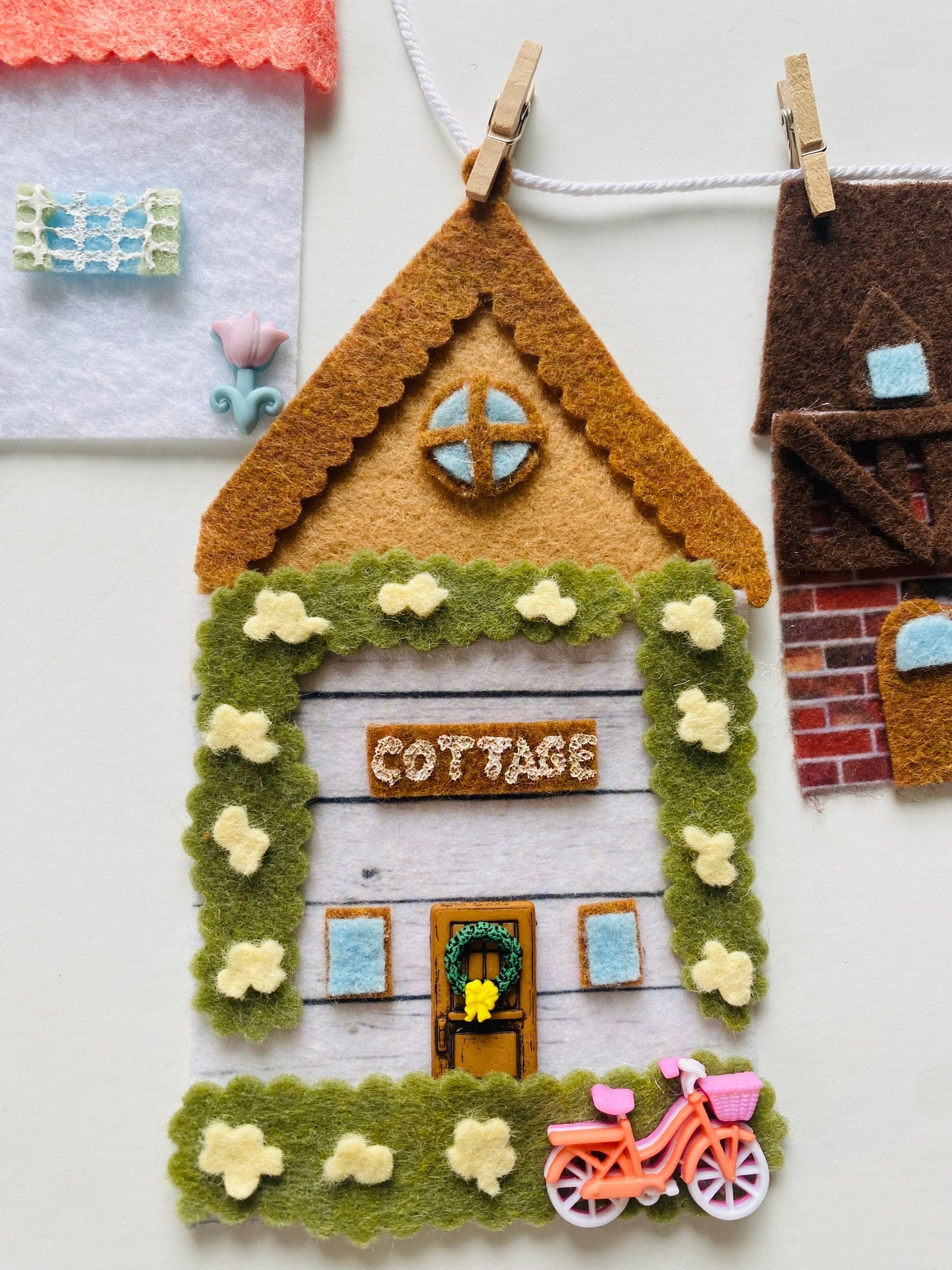 Springtime Houses Village Banner, Summer Town Garland, Cottages Bunting, Felt Wall Hanging Decoration