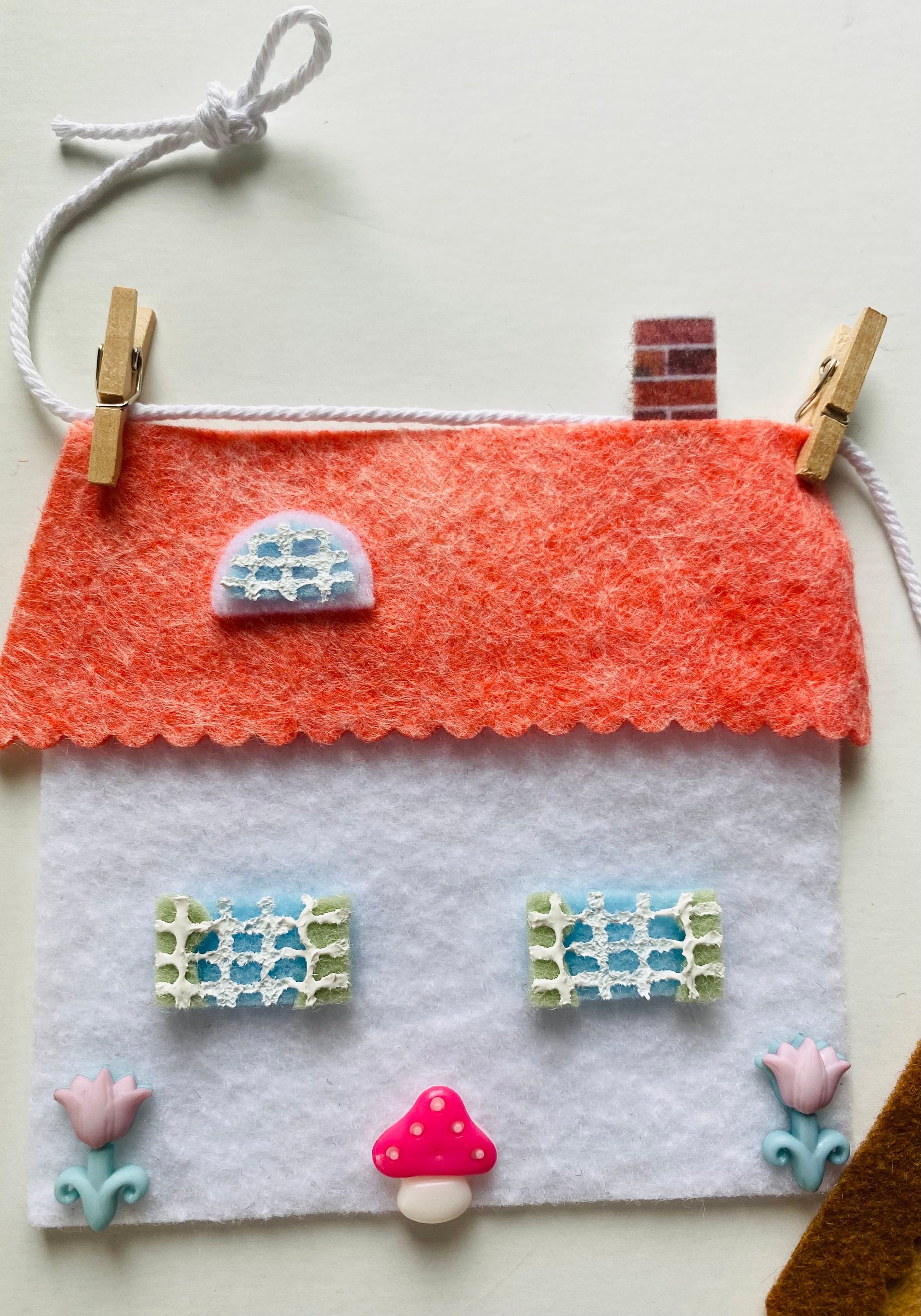 Springtime Houses Village Banner, Summer Town Garland, Cottages Bunting, Felt Wall Hanging Decoration