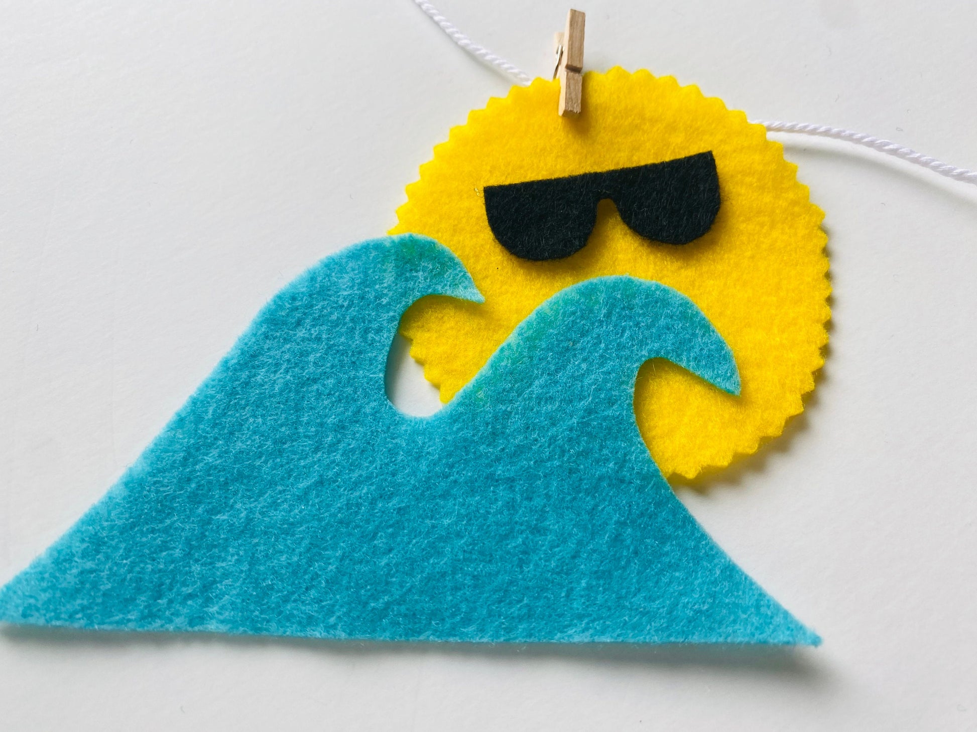 August Monthly Banner, Beach Garland, Sun and Waves Vacation Bulletin Board Decoration