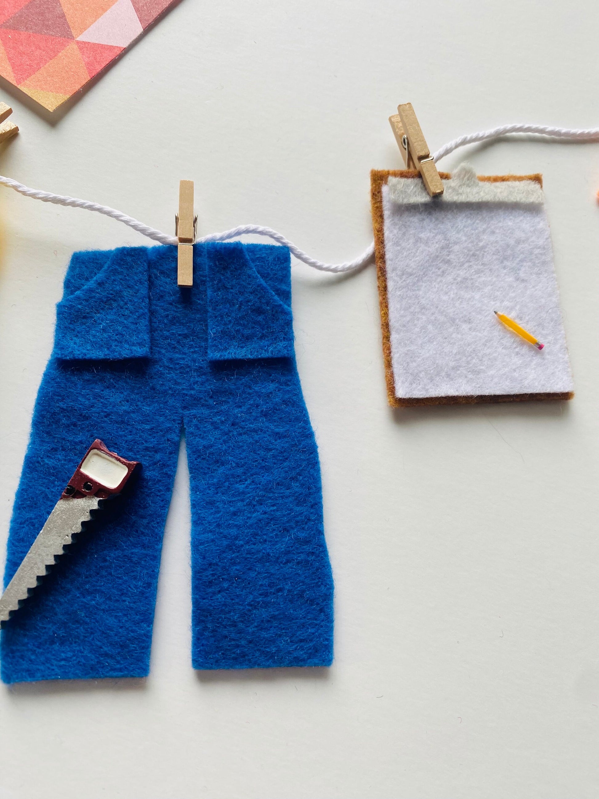 Construction Worker Miniature Felt Clothesline Banner, Work Zone Garland, Wall Hanging Party Decoration