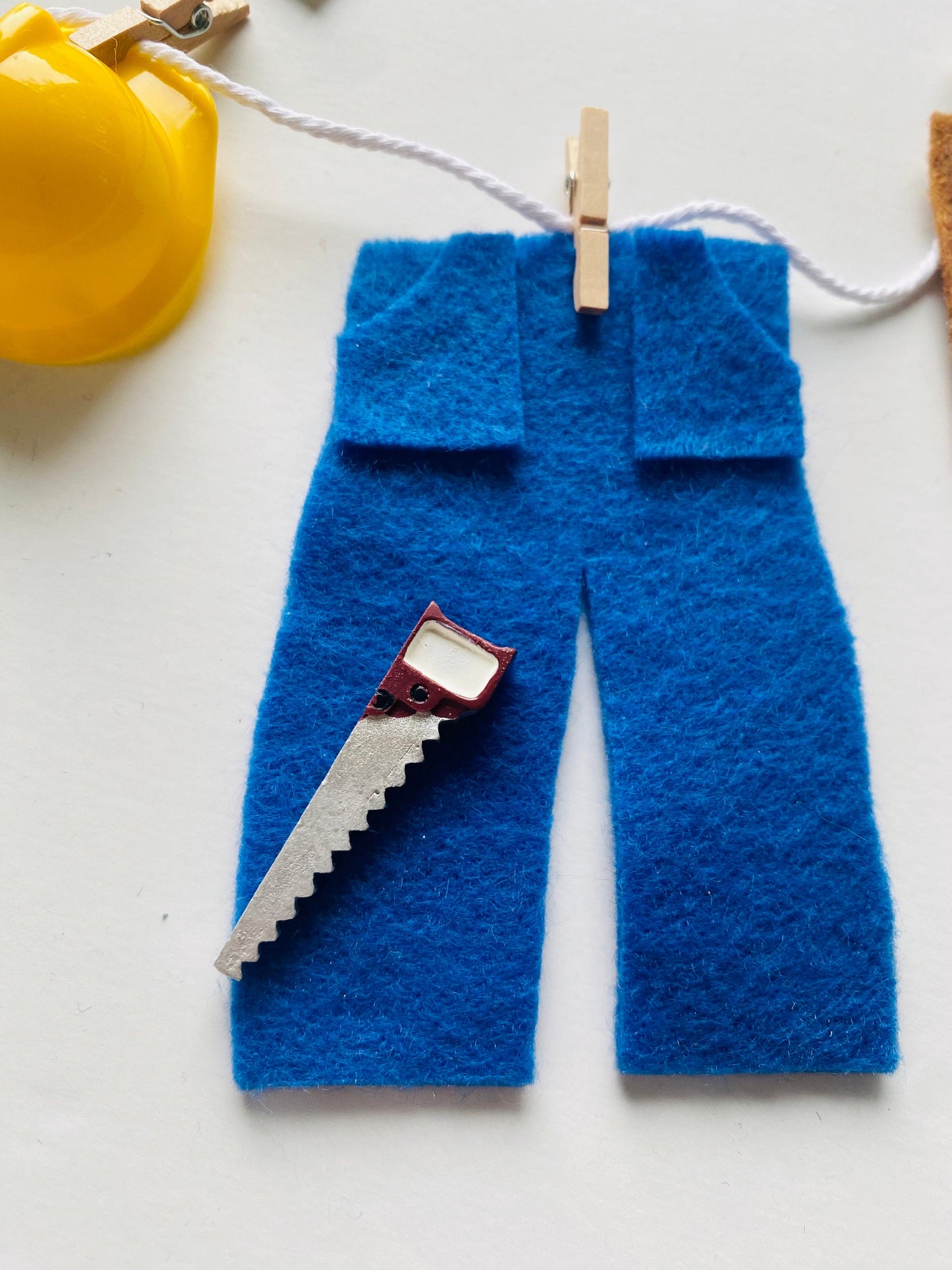 Construction Worker Miniature Felt Clothesline Banner, Work Zone Garland, Wall Hanging Party Decoration