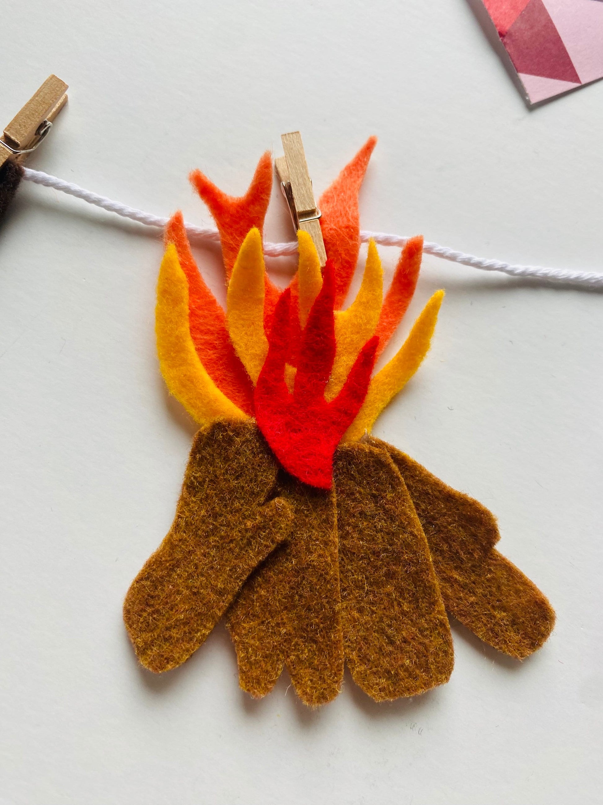 Cave Man & Woman Felt Banner, Dinosaur Garland, Volcano Bunting, Prehistoric Pennant, Wall Hanging Decoration for Parties