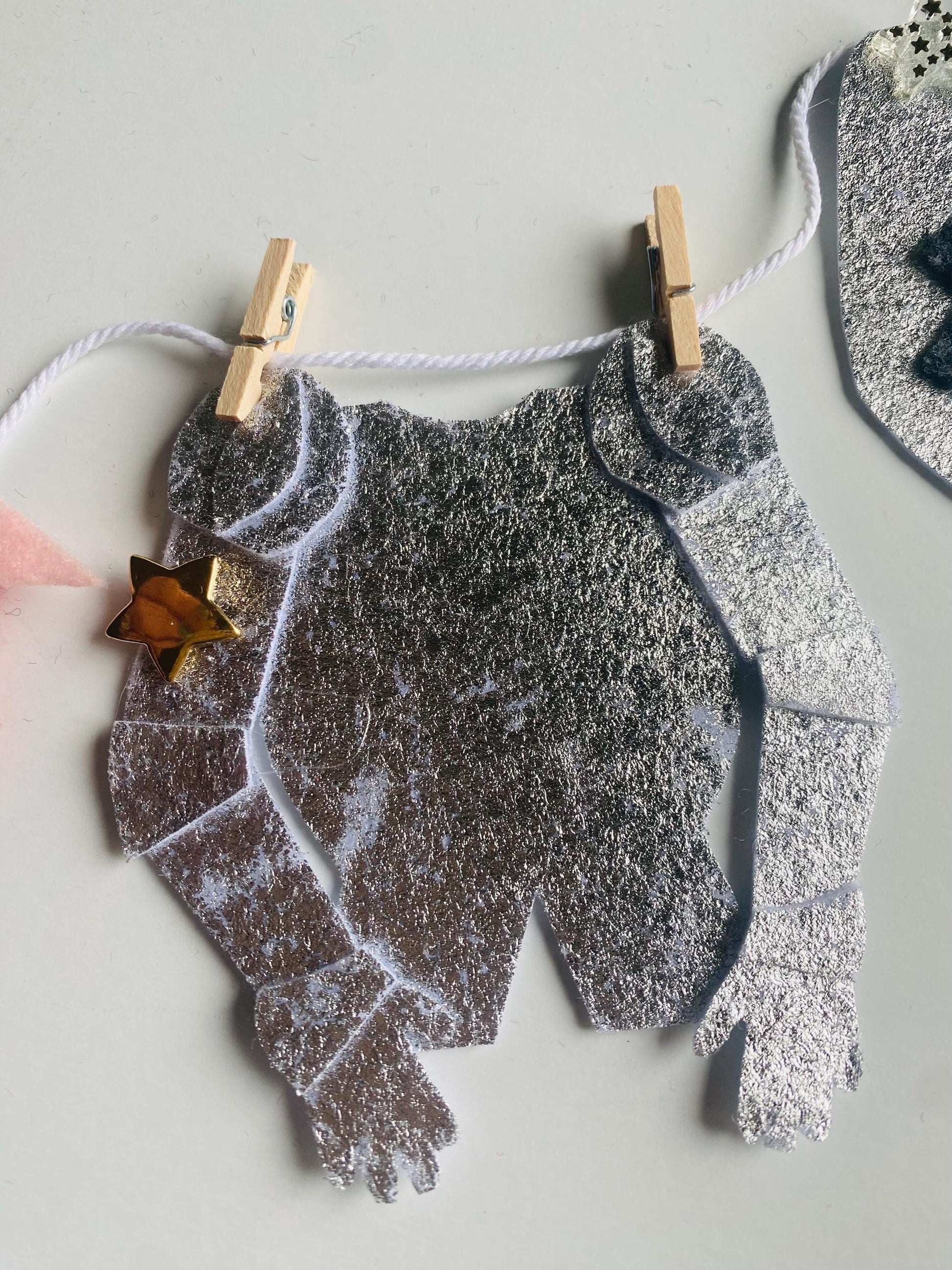 Fairytale Party Banner, Prince and Princess Garland, Knight in Shining Armor Bunting, Castle and Dragon Clothesline Decoration for Children