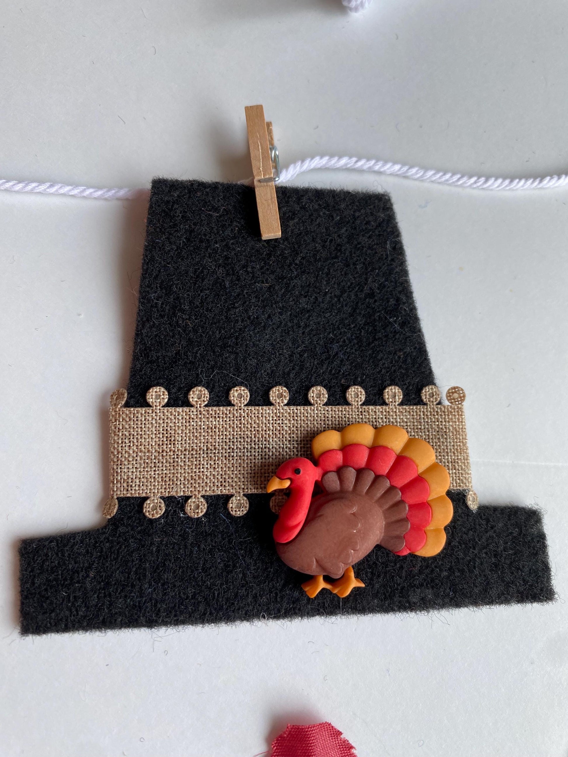 November Monthly Banner, Turkey Garland, Classroom Bulletin Board Bunting with Pilgrim Hat and Leaves