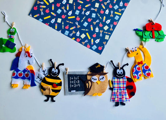 Back to School Animals Banner, School Garland, September Bunting, Wall Hanging Decoration for Teacher