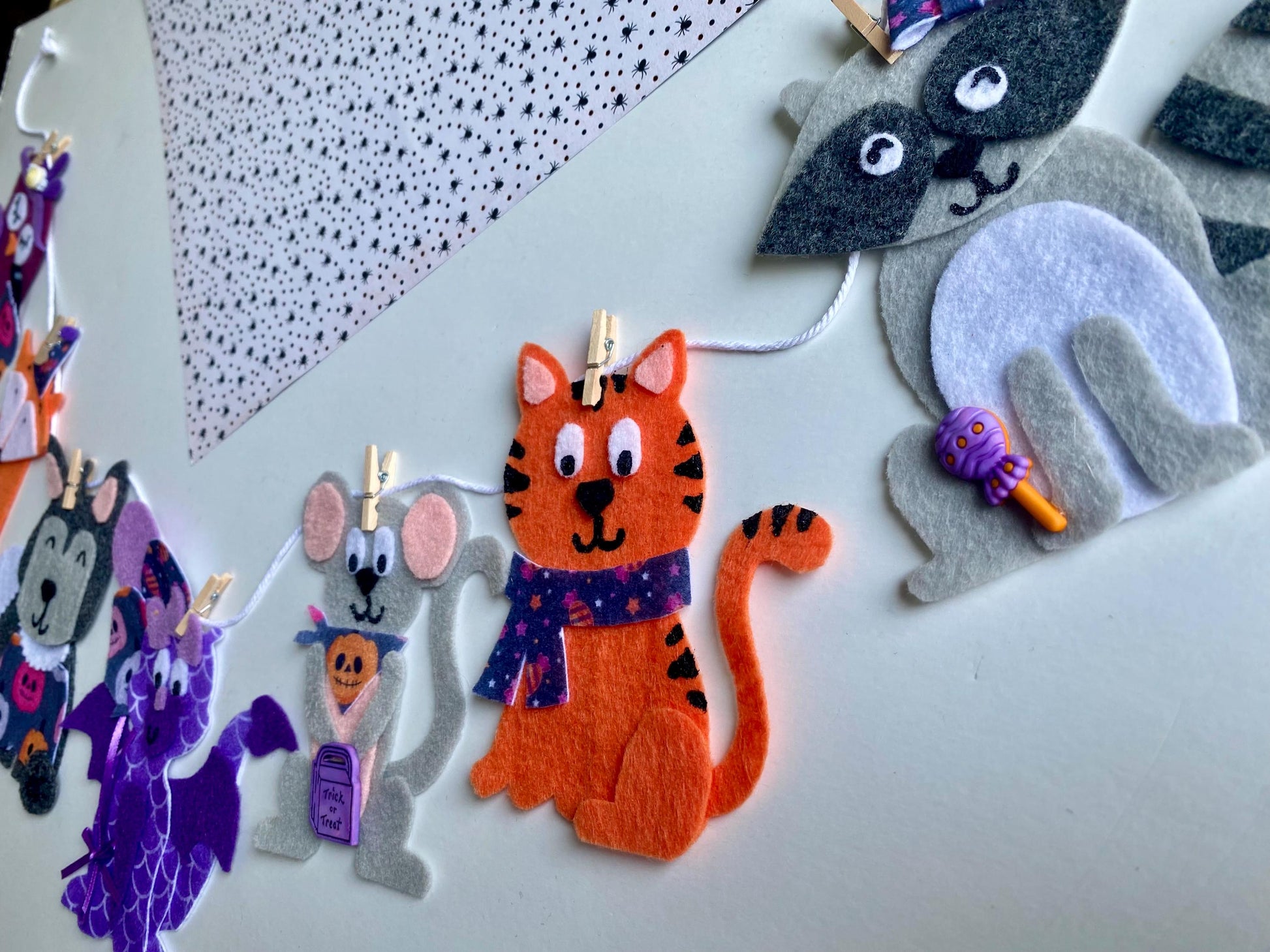 Halloween Animals Banner, October Creatures Garland, Nocturnal Animals Bunting, Wall Hanging Decoration