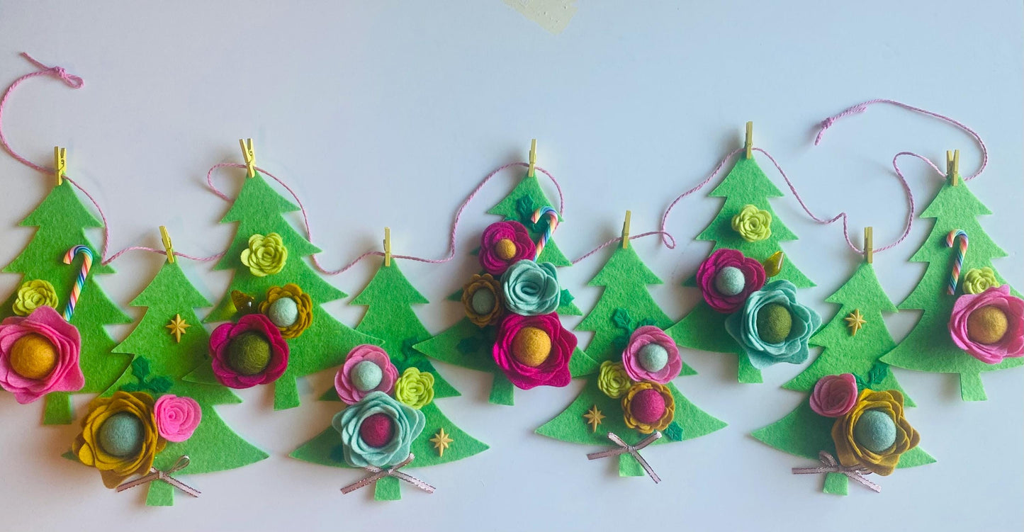 Bright and Colorful Christmas Tree Bunting, Pink and Yellow Floral Holiday Garland, Girly Felt Flowers Banner Decoration for Christmas