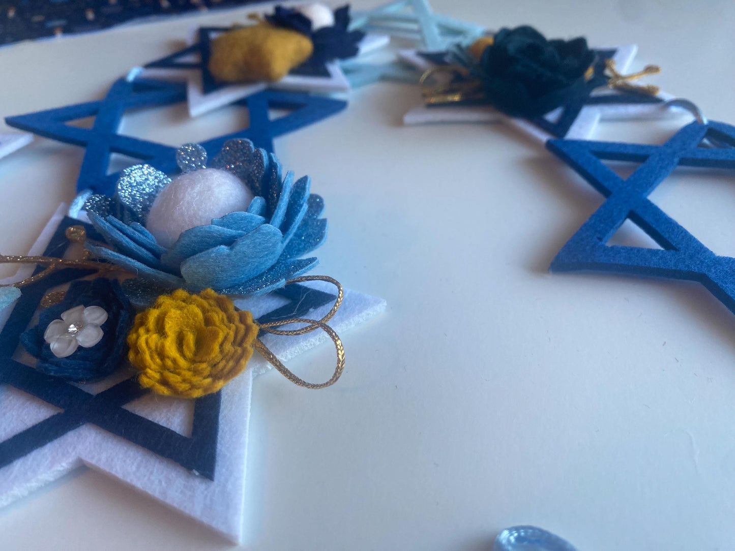 Hanukkah Star Felt Banner, Blue and Gold Felt Flower Garland, Jewish Religious Bunting, Wall Hanging Holiday Home Decoration