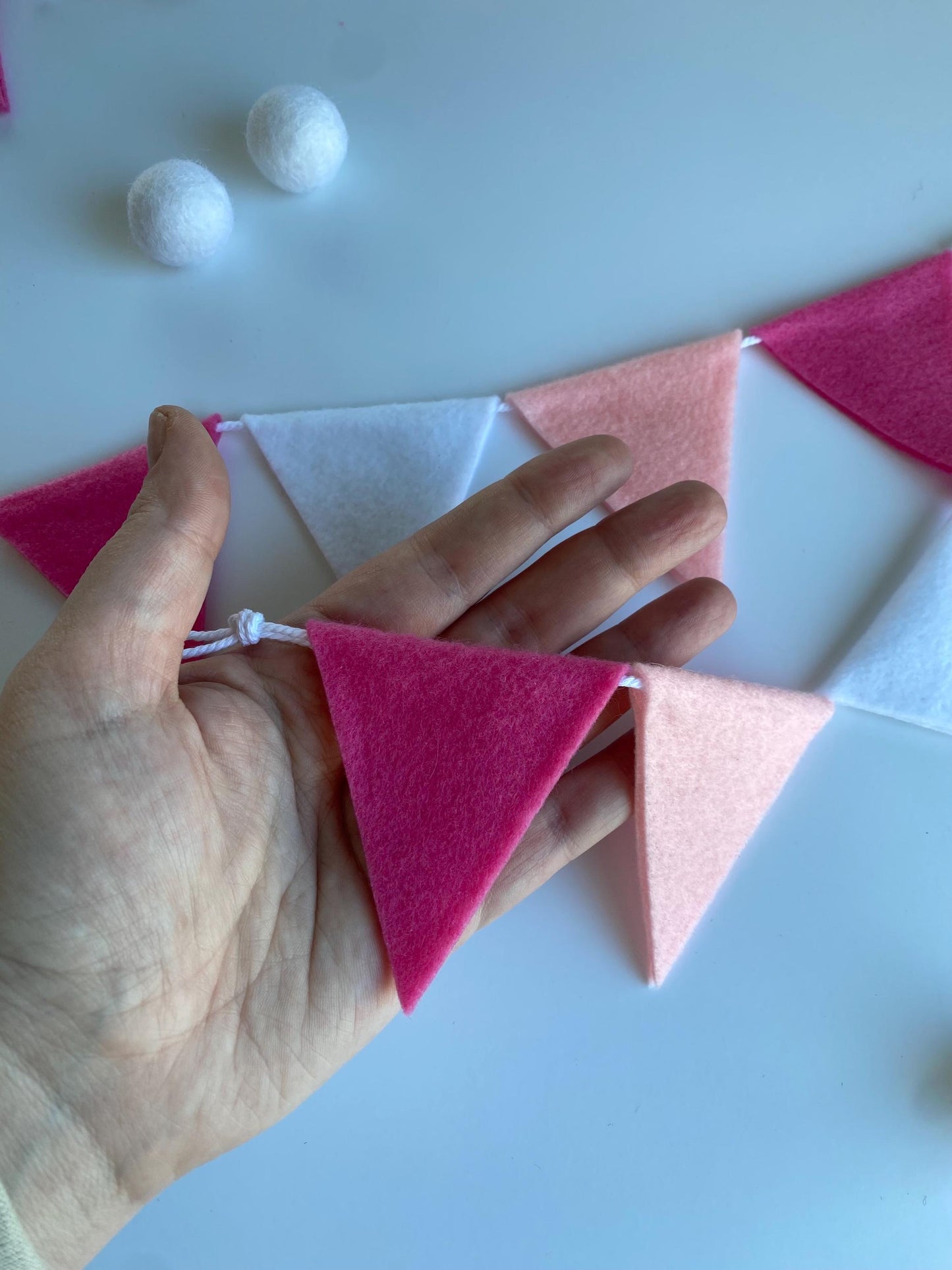 Triangle Bunting, St Valentine’s Day Pink and White Triangle Flag Garland, Baby Girl Bunting, 6 feet long Felt Mantel Swag or Party Decor