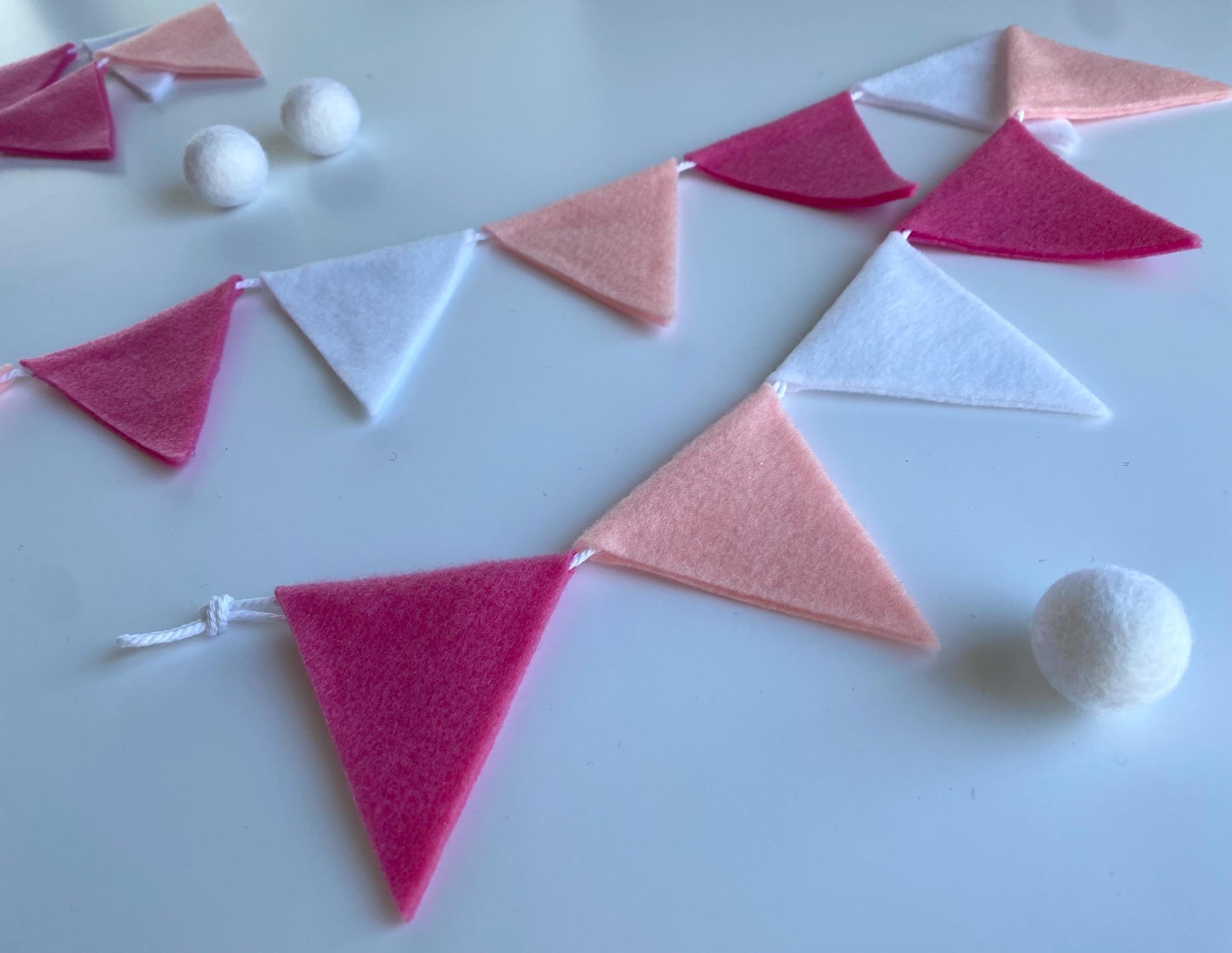 Triangle Bunting, St Valentine’s Day Pink and White Triangle Flag Garland, Baby Girl Bunting, 6 feet long Felt Mantel Swag or Party Decor