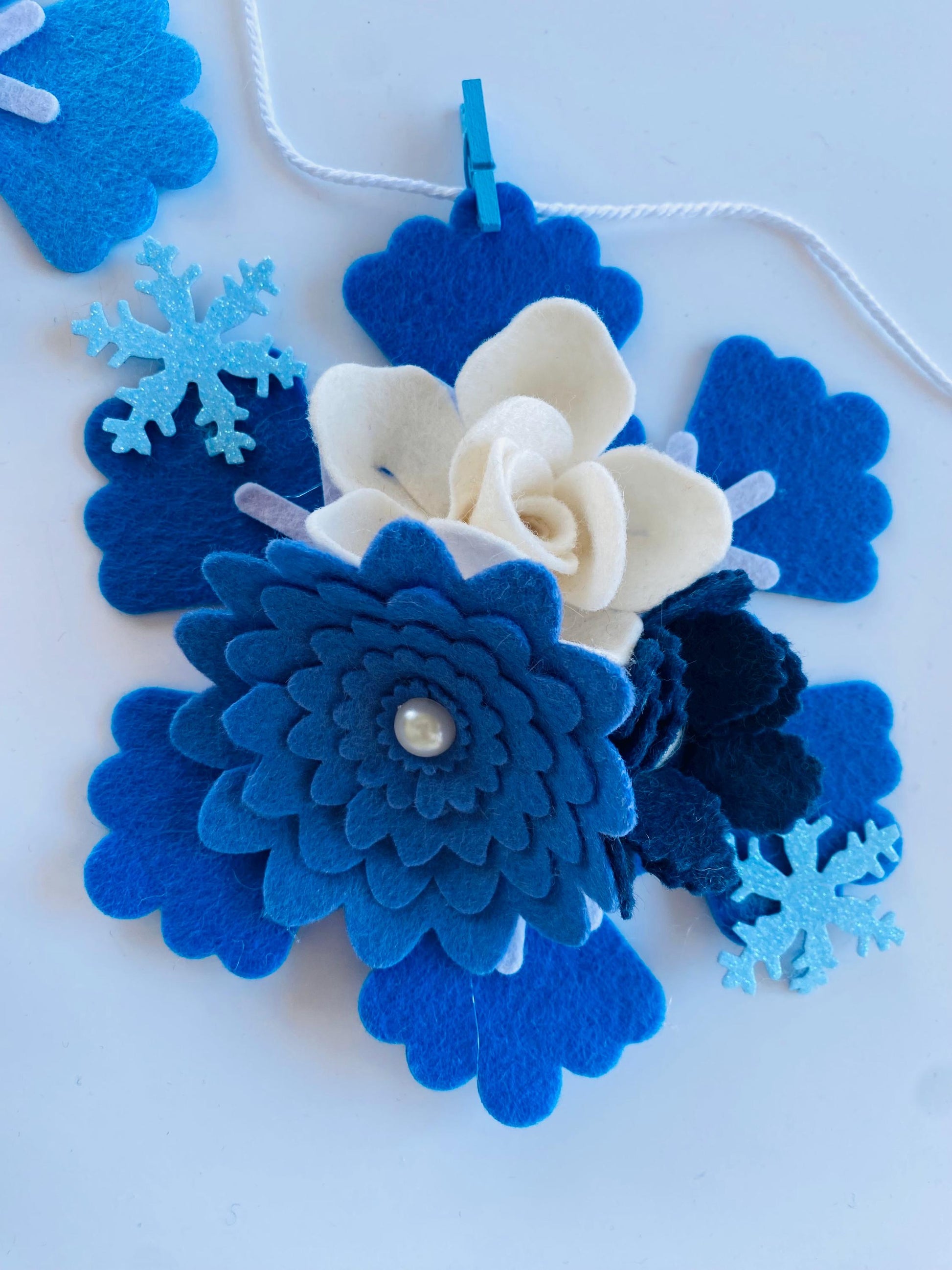 Felt Snowflake Garland with Florals, Felt Snowflake Banner with Flowers, Wall Hanging or Mantel Decoration for Winter