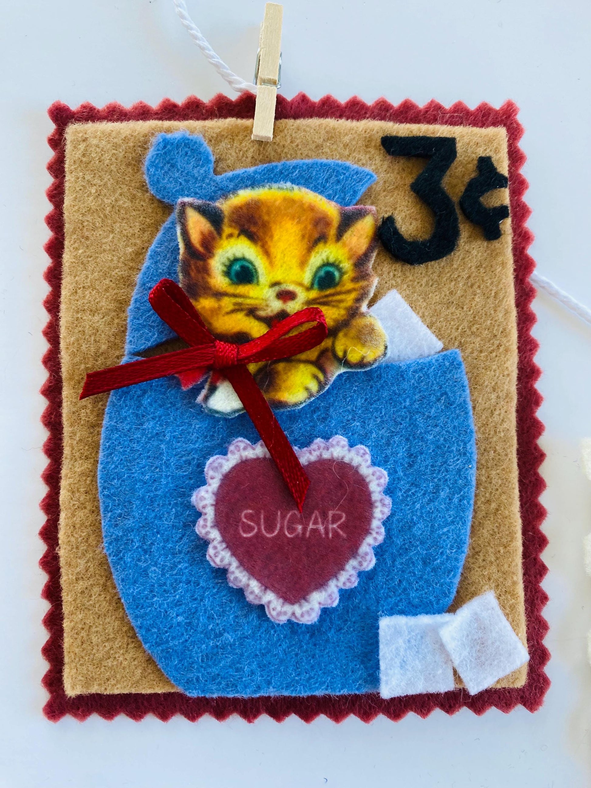 Vintage Inspired Felt Stamps Banner, Valentine’s Day Stamp Garland, Cupid Clothesline Banner, Victorian Style Postage Stamp Home Decoration