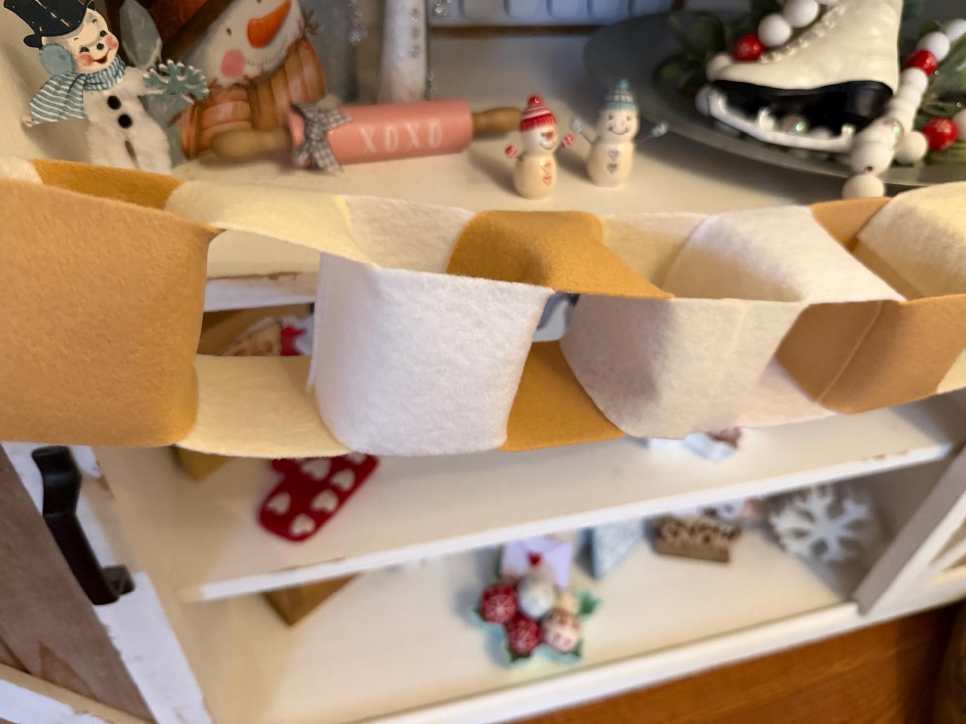 Felt “Paper” Chain Garland, Neutral or Colorful, Ombre Party Supply, Fireplace Swag