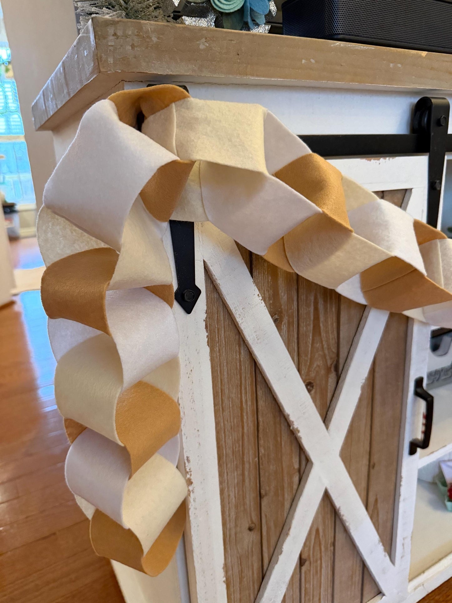 Felt “Paper” Chain Garland, Neutral or Colorful, Ombre Party Supply, Fireplace Swag